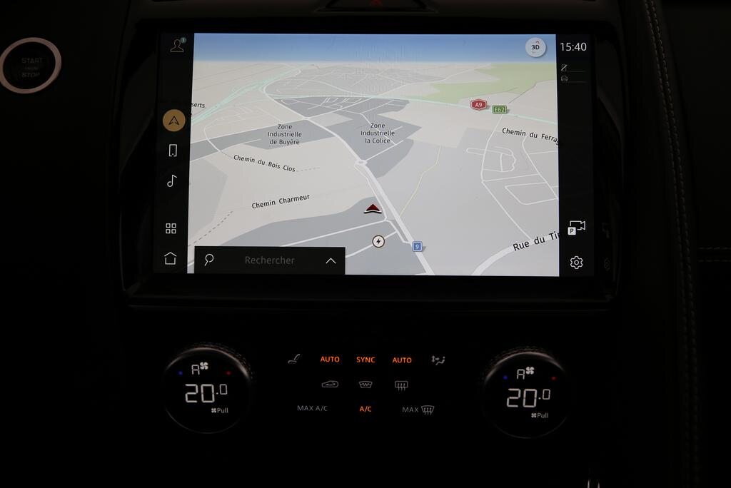 JAGUAR E-Pace 1.5 T 300e R-Dynamic S AWD, Plug-in-Hybrid Benzin/Elektro, Occasion / Gebraucht, Automatik - 7