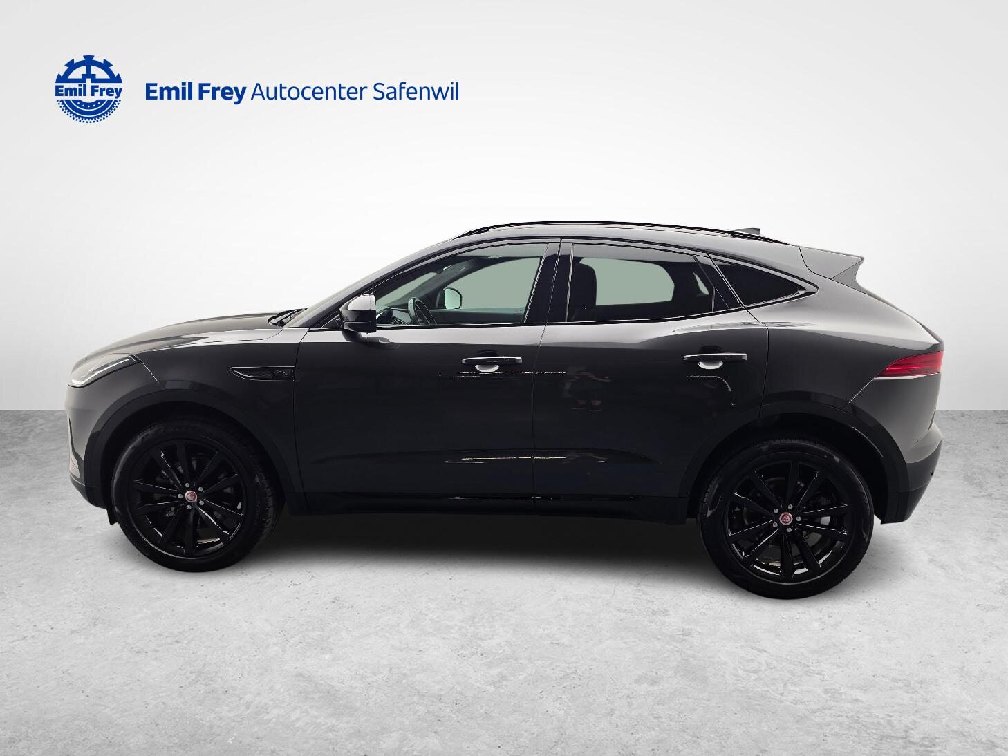 JAGUAR E-Pace 2.0 D I4 200 R-Dynamic Black AWD, Mild-Hybrid Diesel/Electric, Second hand / Used, Automatic - 2