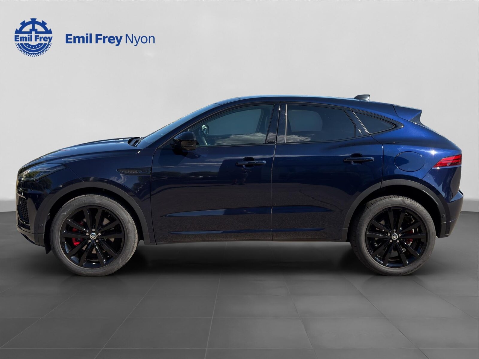 JAGUAR E-Pace 1.5 T 300e R-Dynamic SE AWD, Hybride Rechargeable Essence/Électricité, Occasion / Utilisé, Automatique - 4