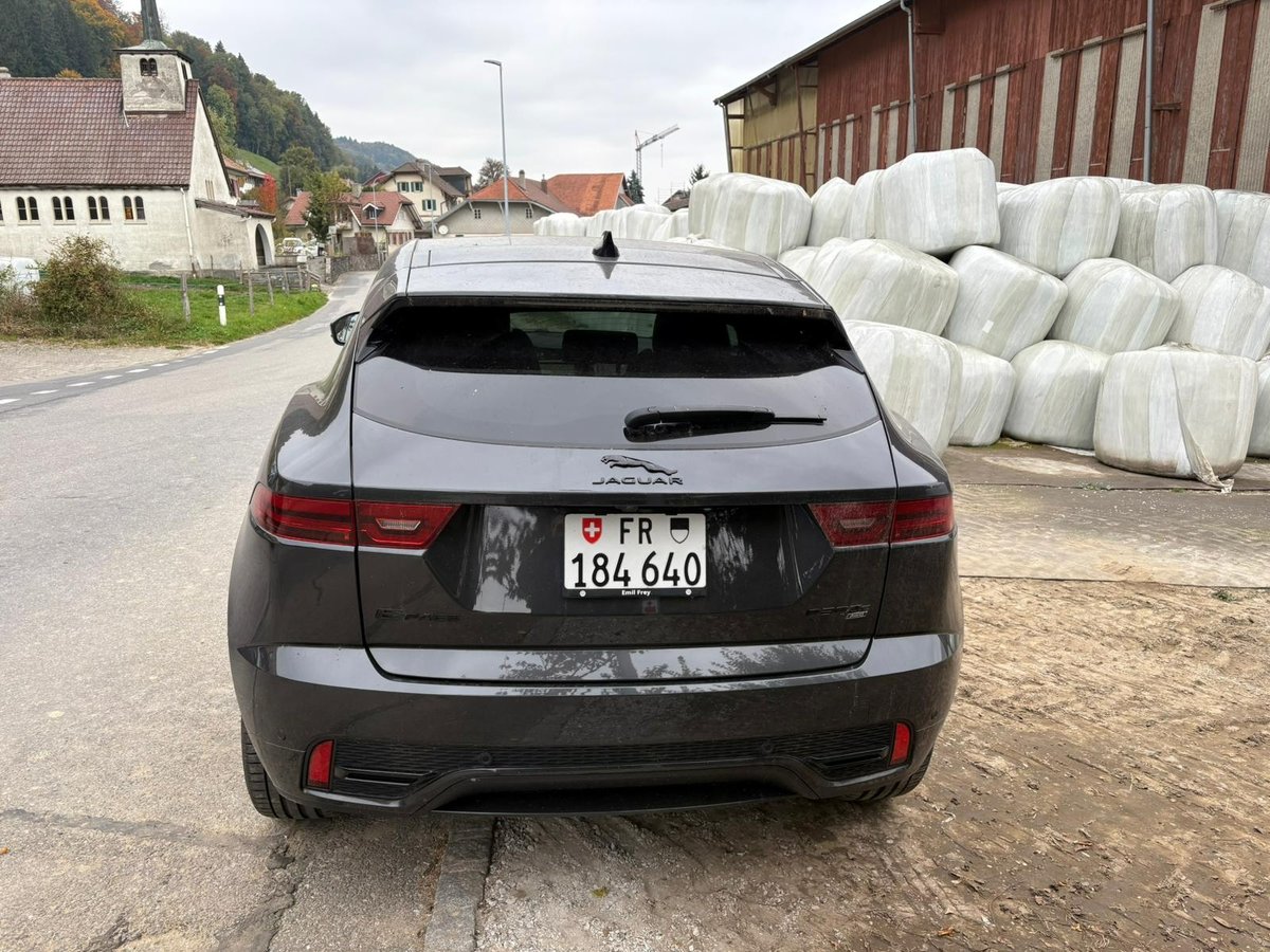 JAGUAR E-Pace 1.5 T 300e R-Dynamic SE AWD, Full-Hybrid Petrol/Electric, Second hand / Used, Automatic - 4