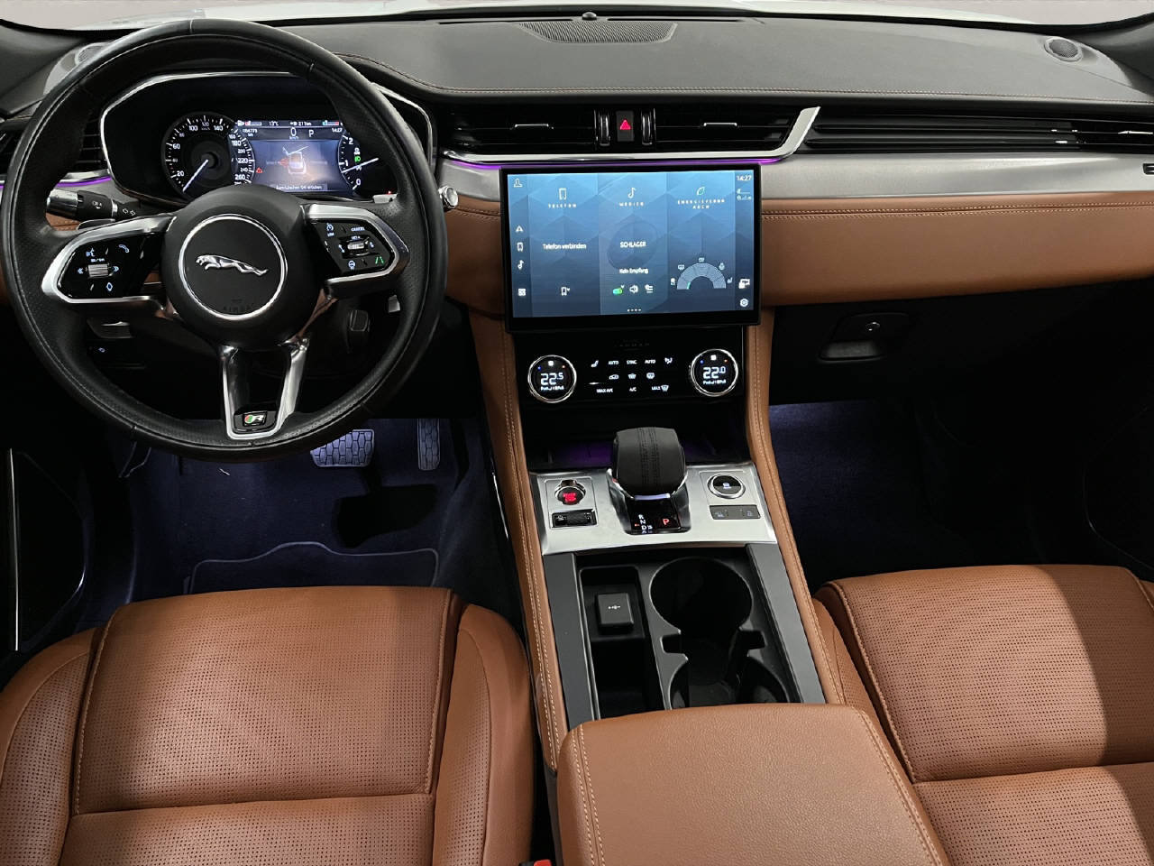 JAGUAR F-Pace 2.0 I4 250 R-Dynamic SE, Benzina, Occasioni / Usate, Automatico - 6