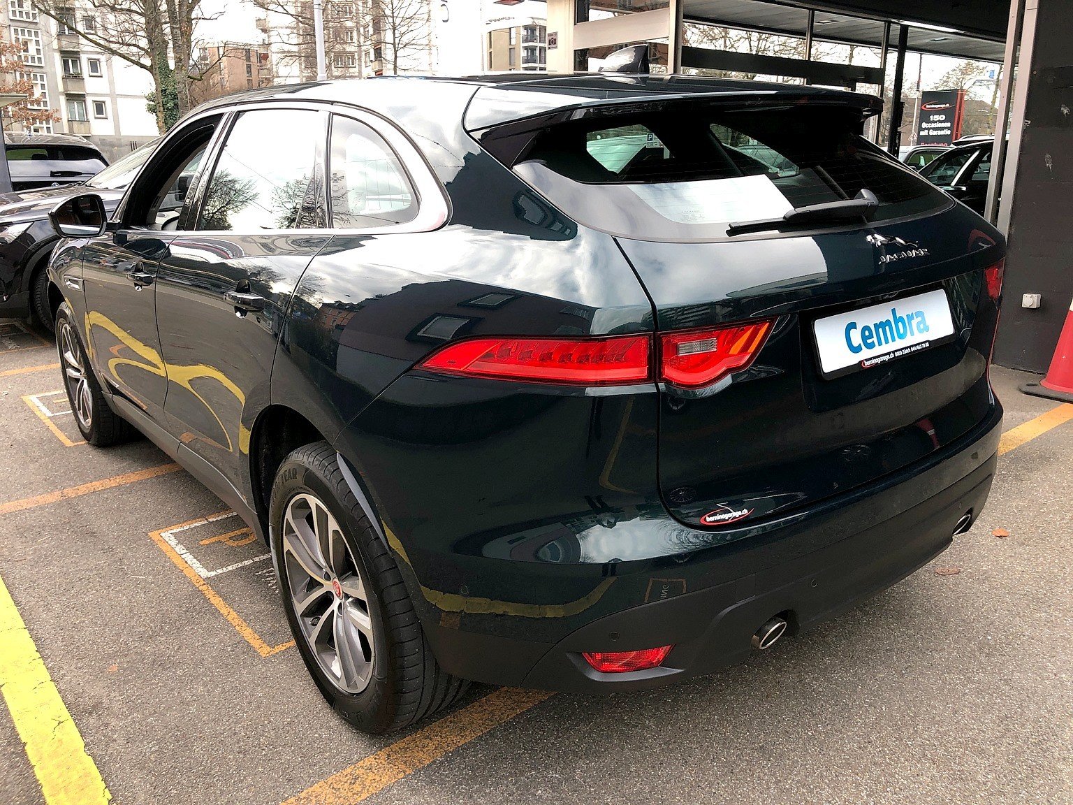 JAGUAR F-Pace 25d Portfolio AWD Automatik, Diesel, Occasion / Utilisé, Automatique - 4