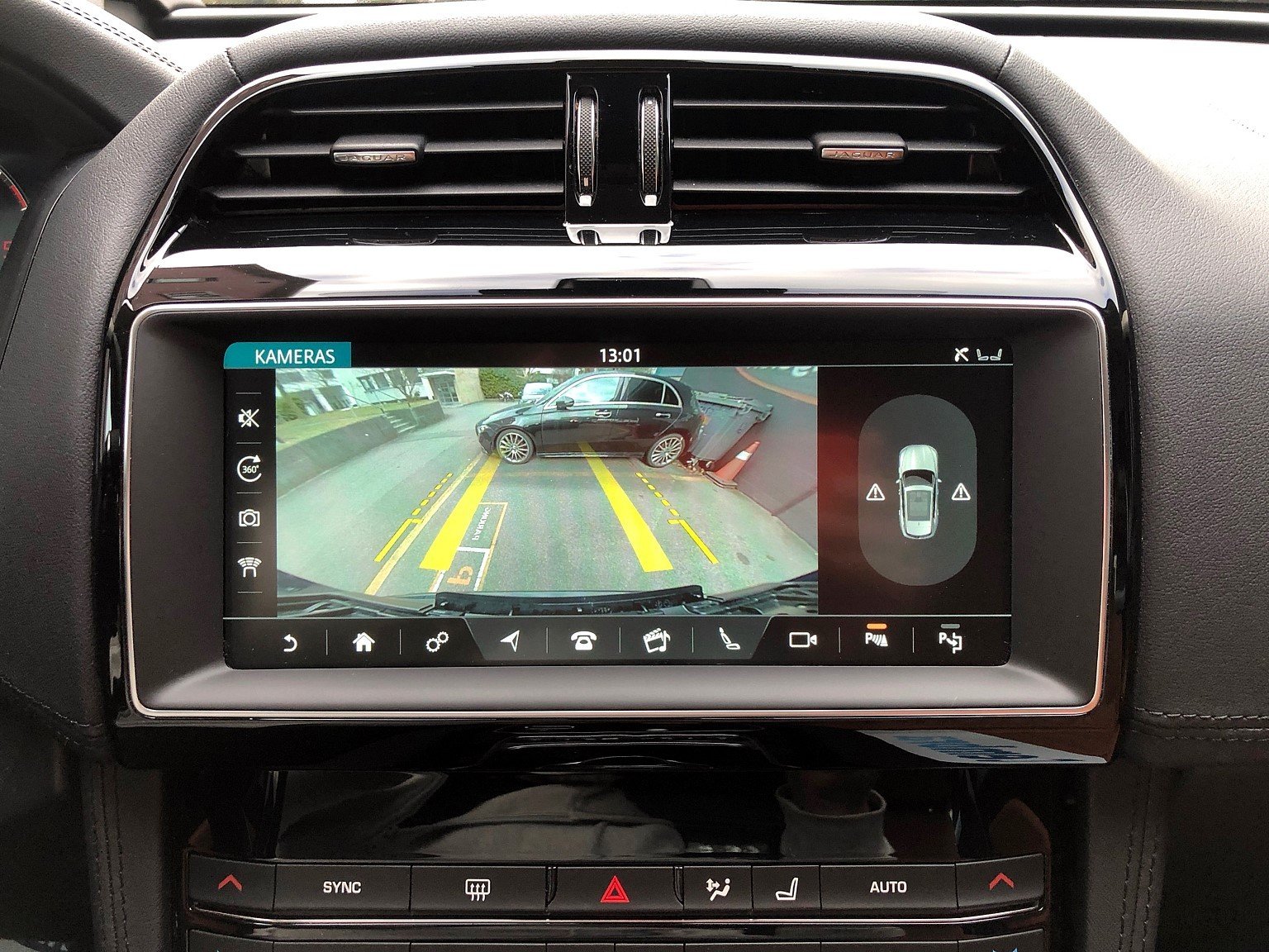 JAGUAR F-Pace 25d Portfolio AWD Automatik, Diesel, Occasion / Utilisé, Automatique - 7