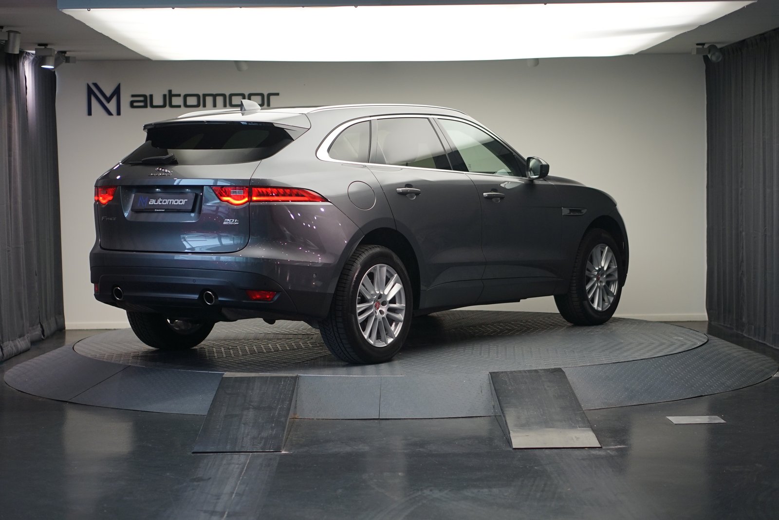 JAGUAR F-Pace 30t 2.0 Prestige AWD Automatik *CH-Fahrzeug* *, Essence, Occasion / Utilisé, Automatique - 5