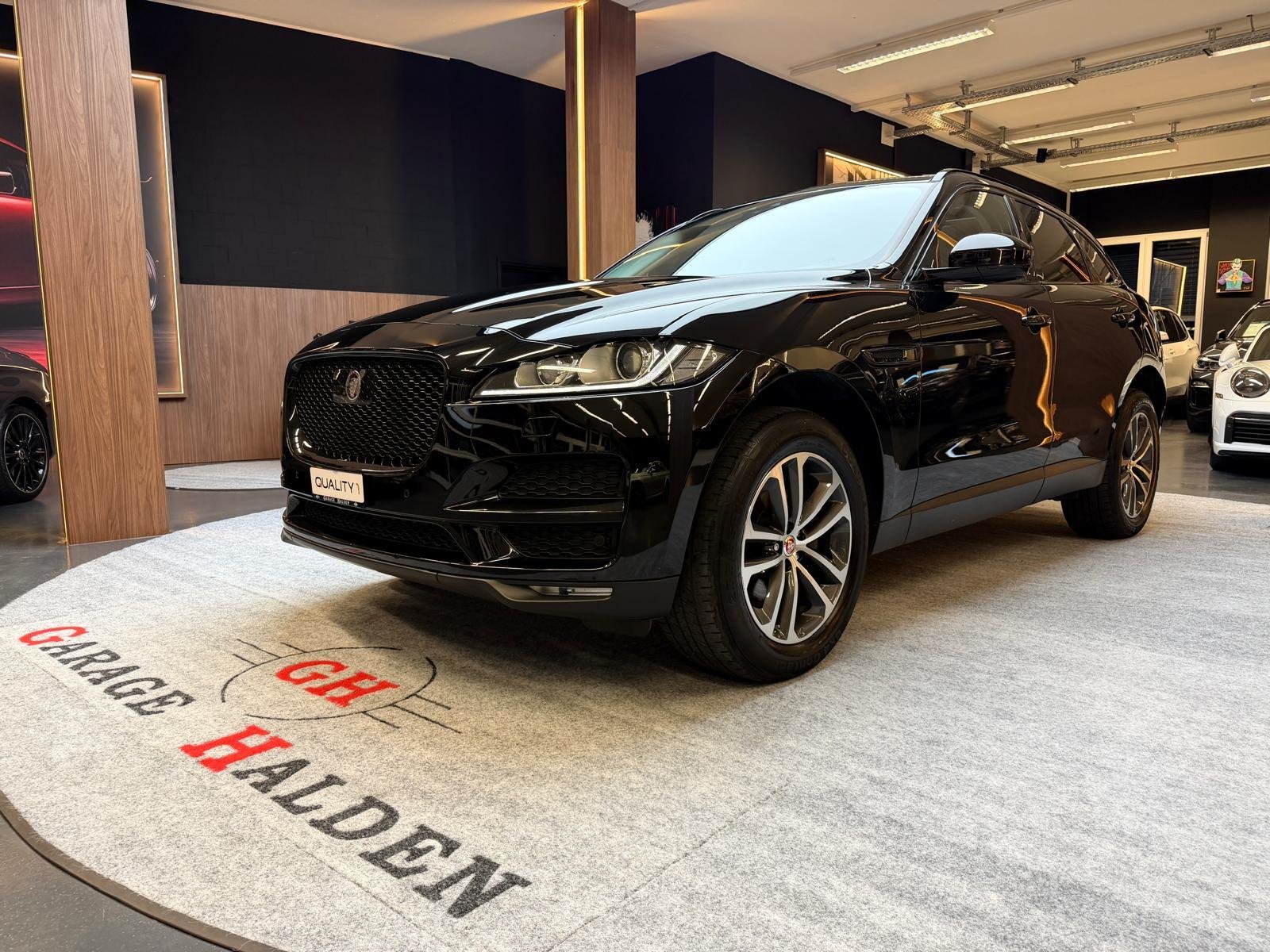 JAGUAR F-Pace 2.0 D 240 Prestige AWD, Diesel, Occasioni / Usate, Automatico - 3