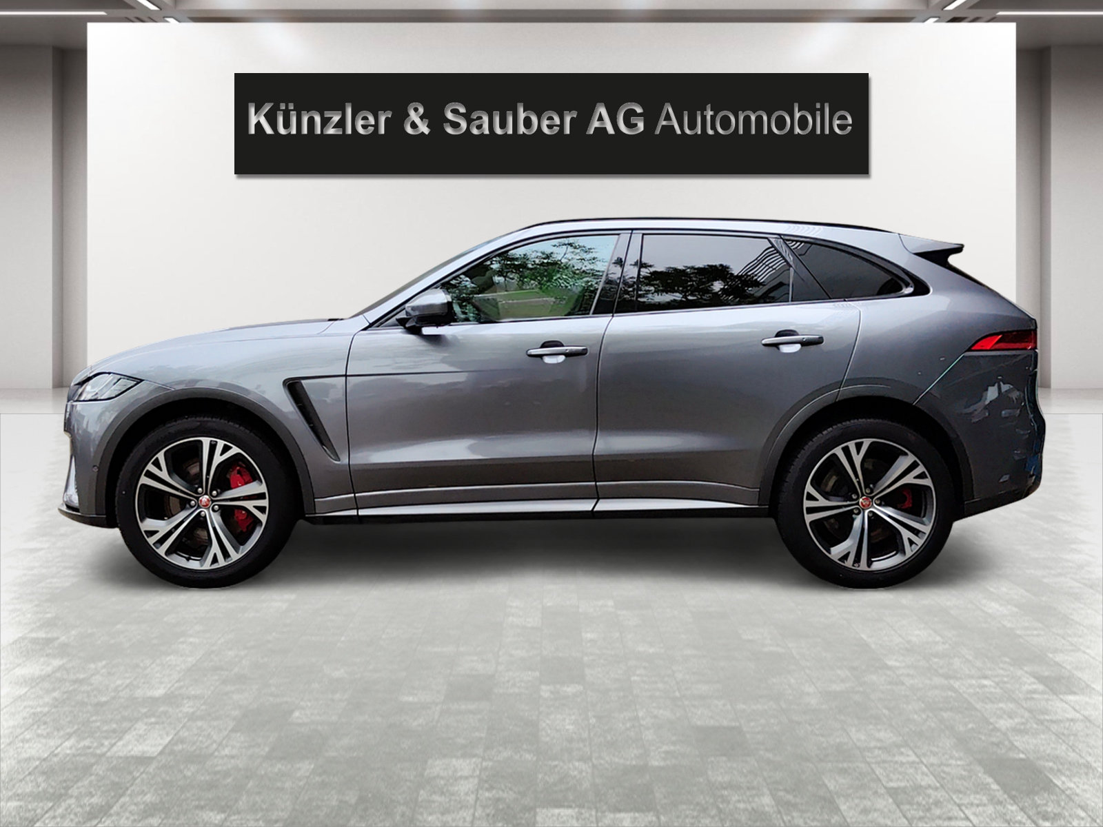 JAGUAR F-Pace 5.0 V8 SVR AWD Automatik, Essence, Occasion / Utilisé, Automatique - 2