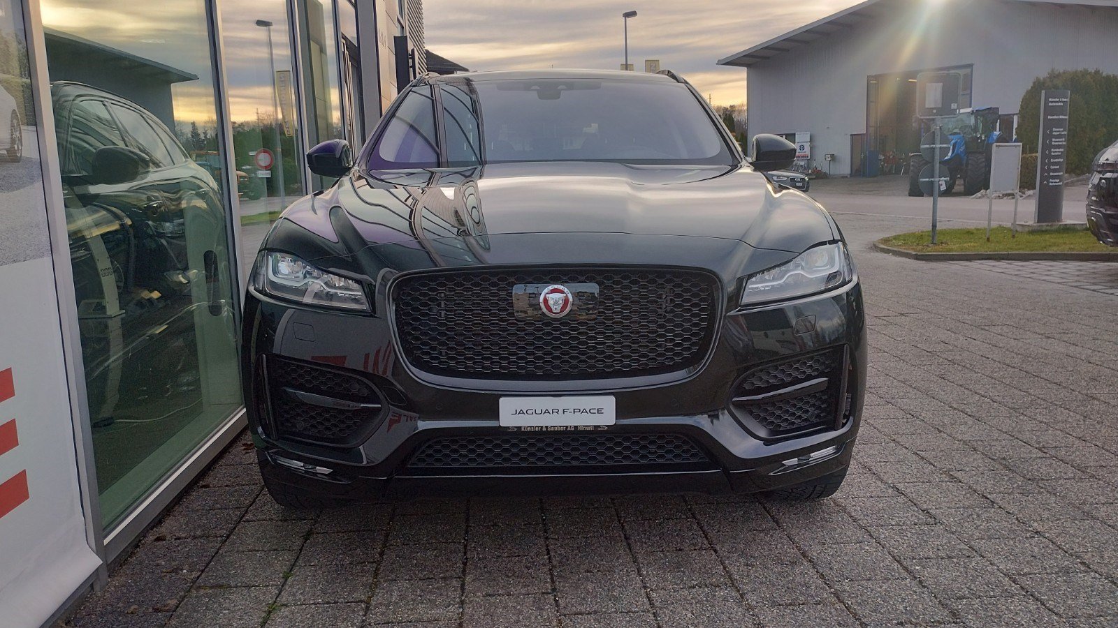 JAGUAR F-Pace 25t 2.0 R-Sport AWD Automatik, Benzina, Occasioni / Usate, Automatico - 4