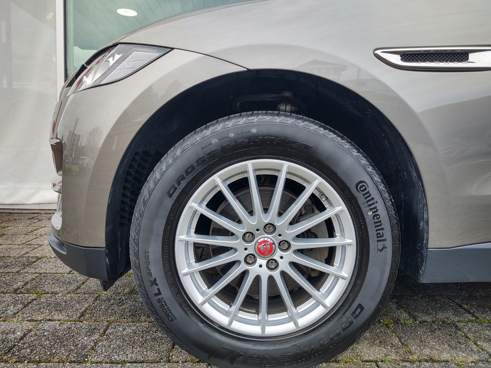 JAGUAR F-Pace 2.0d Prestige Advantage AWD Automatik, Diesel, Occasioni / Usate, Automatico - 3