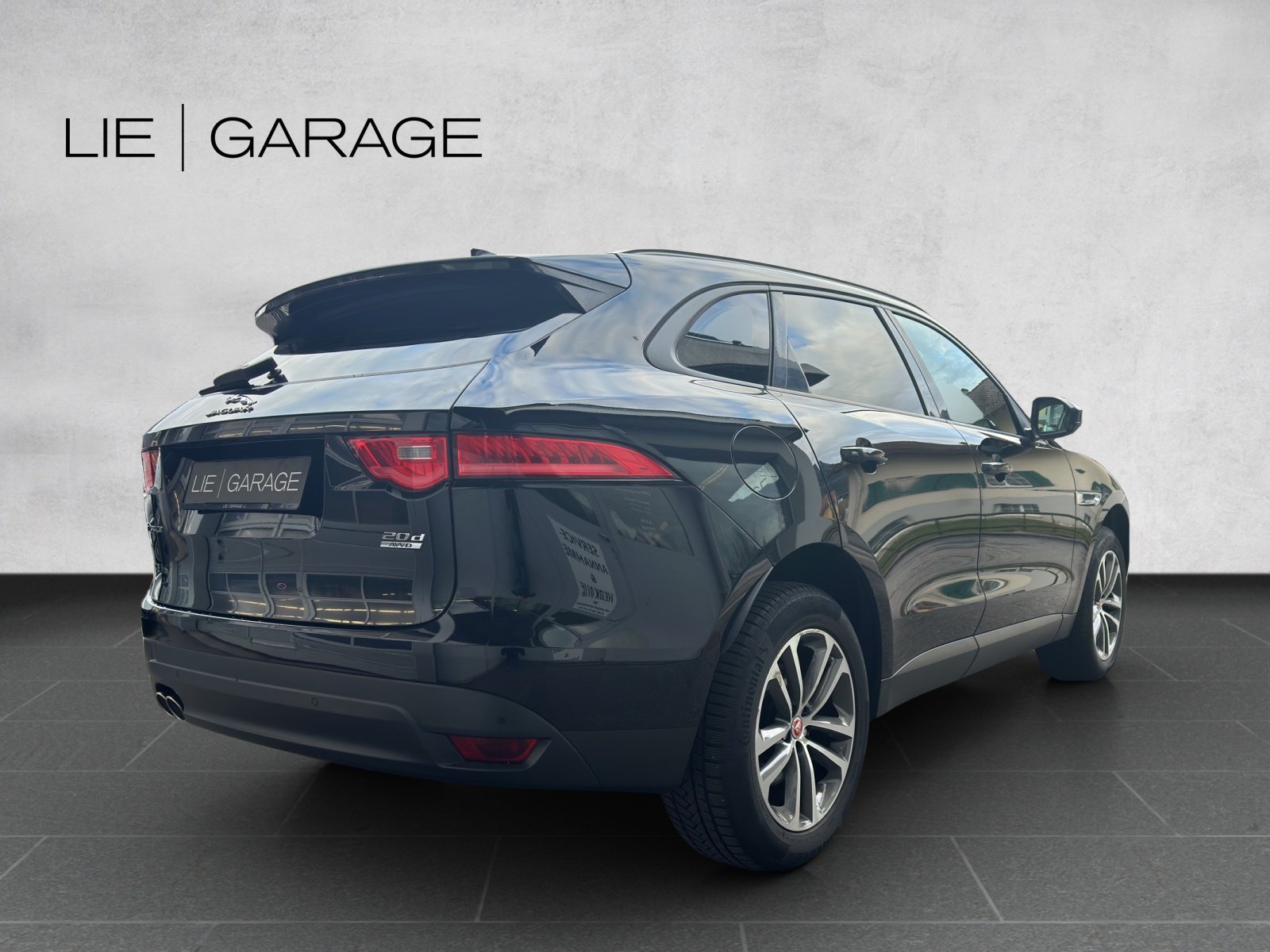JAGUAR F-Pace 2.0d Pure AWD Automatik, Diesel, Occasion / Gebraucht, Automatik - 3