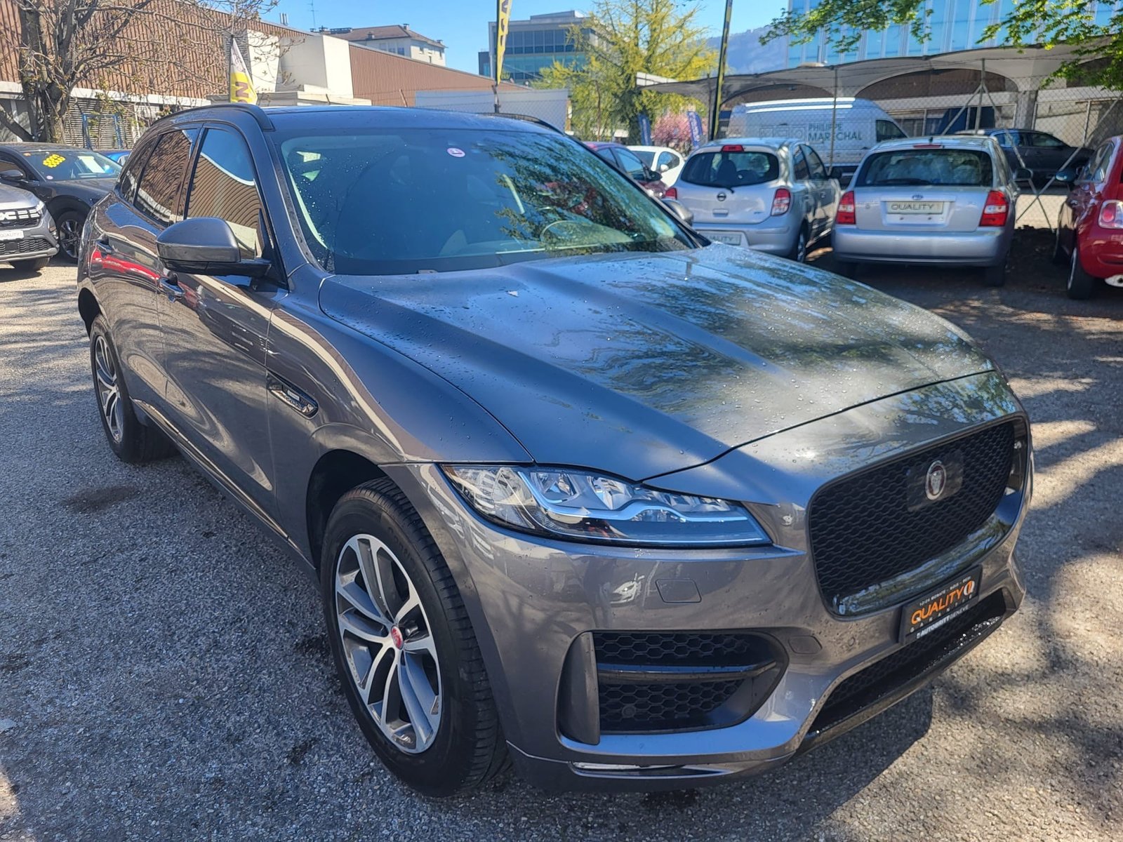 JAGUAR F-Pace 25t 2.0 R-Sport AWD Automatik, Benzin, Occasion / Gebraucht, Automatik - 3