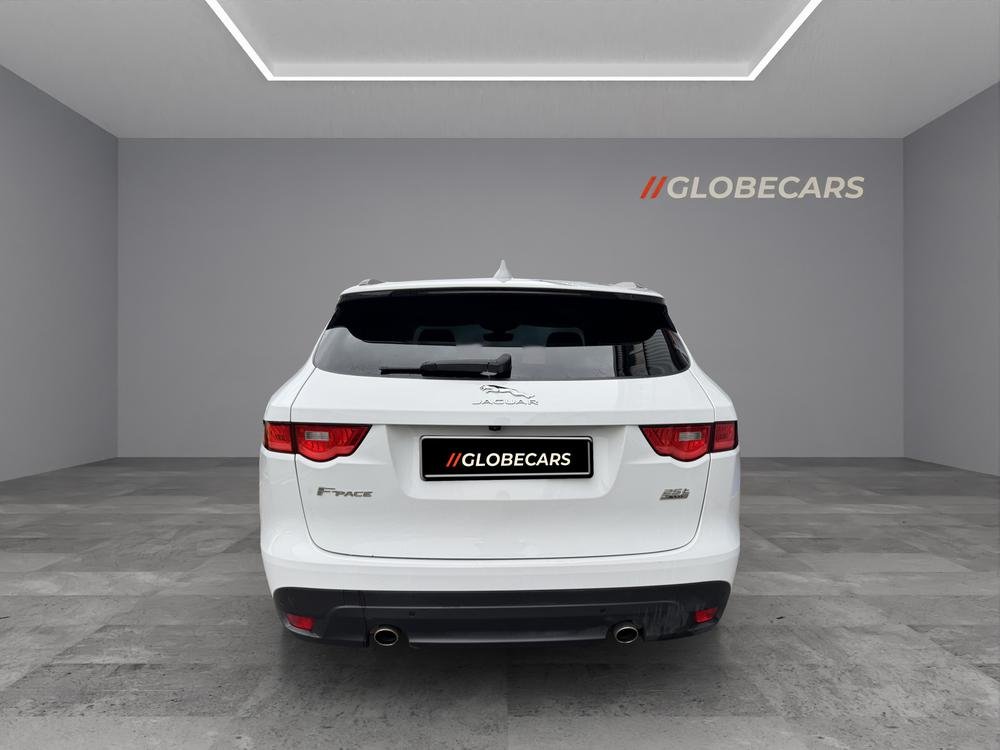 JAGUAR F-Pace 25t 2.0 R-Sport AWD Automatik, Benzin, Occasion / Gebraucht, Automatik - 5