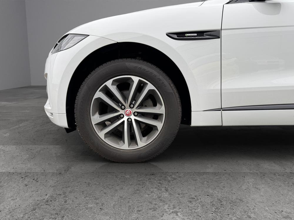JAGUAR F-Pace 25t 2.0 R-Sport AWD Automatik, Benzin, Occasion / Gebraucht, Automatik - 7