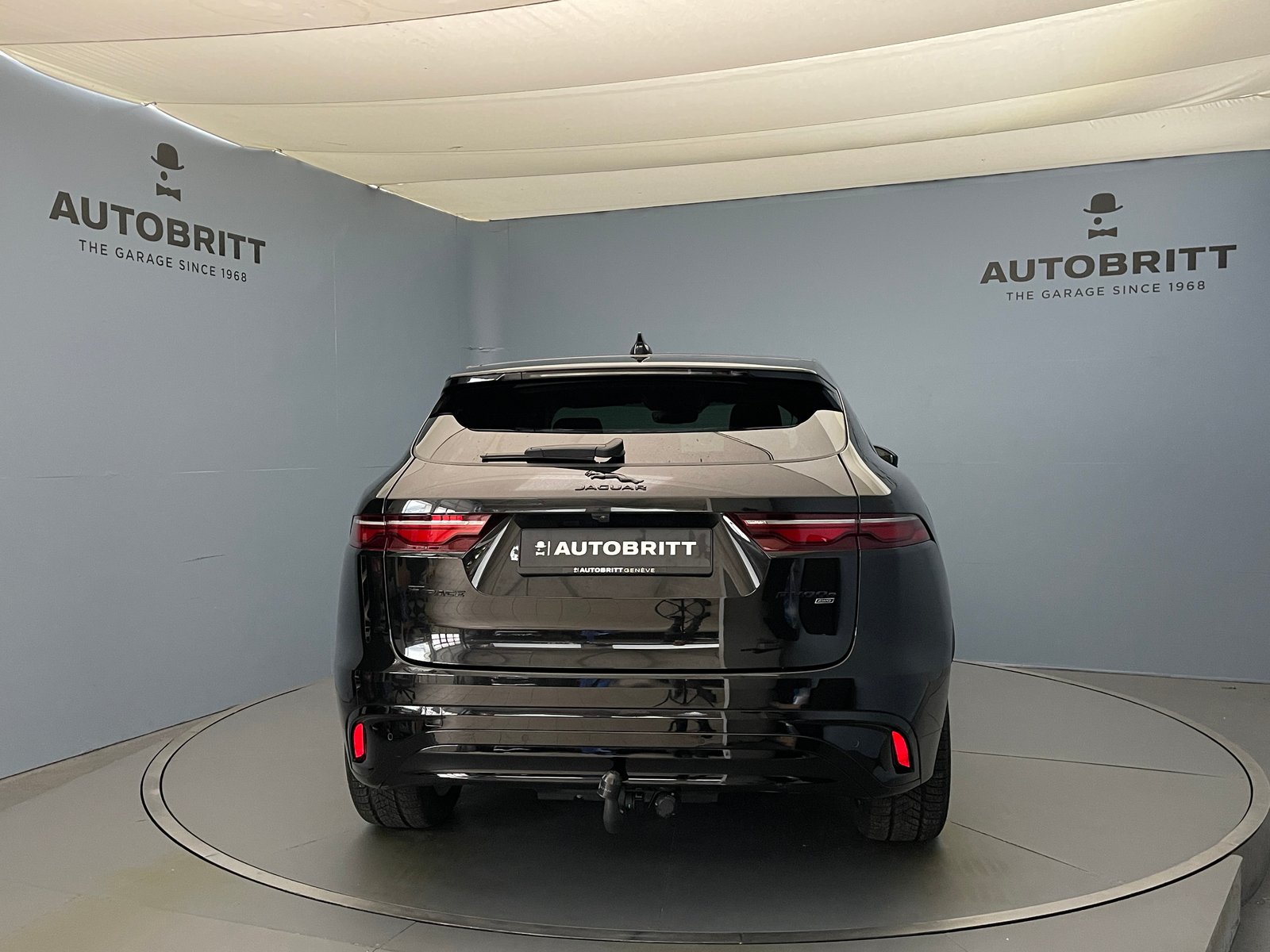 JAGUAR F-Pace 2.0 P400e SE AWD, Plug-in-Hybrid Benzin/Elektro, Occasion / Gebraucht, Automatik - 5