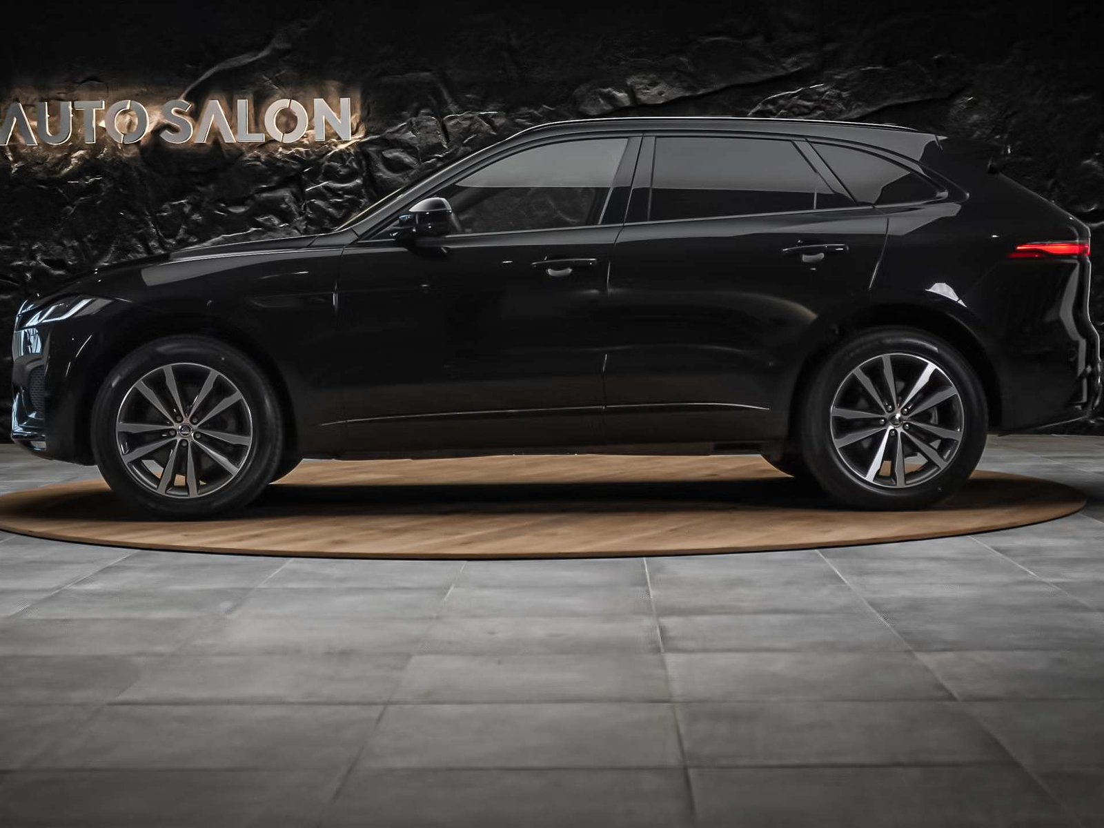 JAGUAR F-Pace 3.0 D I6 R-Dynamic SE AWD, Diesel, Occasioni / Usate, Automatico - 2