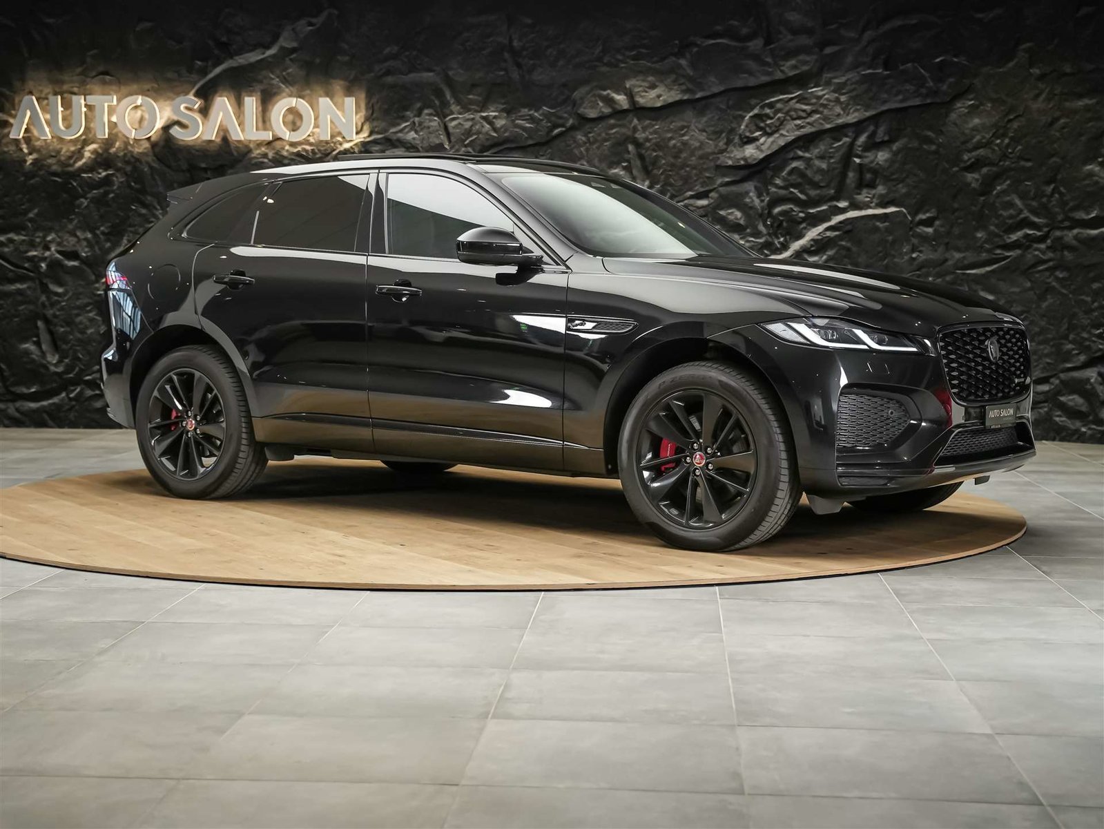 JAGUAR F-Pace 3.0 D I6 R-Dynamic SE AWD, Diesel, Second hand / Used, Automatic - 6