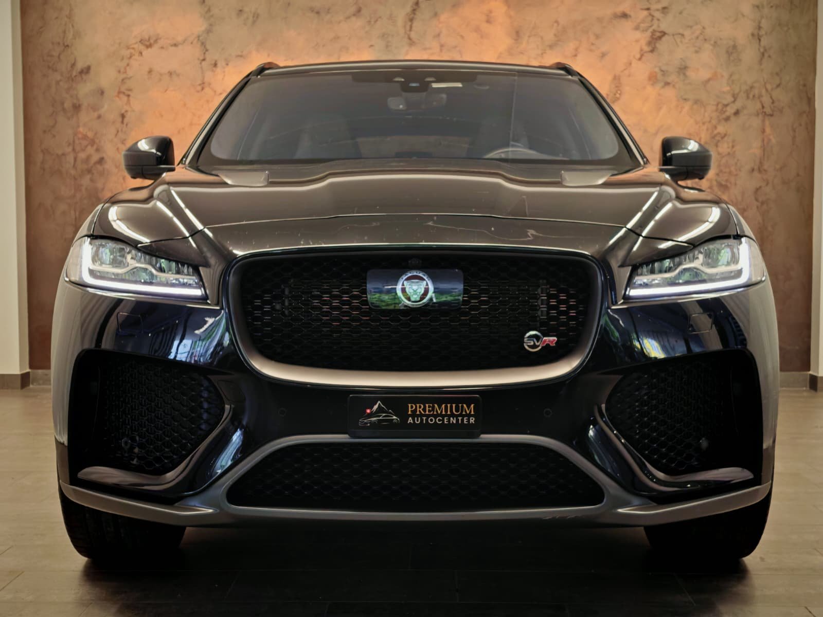 JAGUAR F-Pace 5.0 V8 SVR AWD Automatik *CH Fahrzeug* Panoram, Essence, Occasion / Utilisé, Automatique - 5