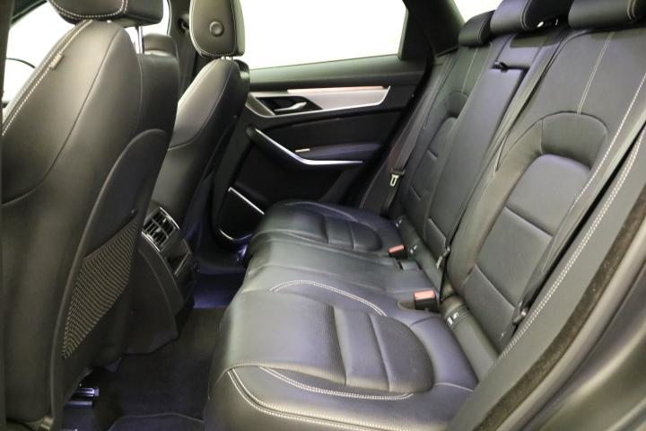 JAGUAR F-Pace 2.0 P400e R-Dynamic SE AWD, Plug-in-Hybrid Benzin/Elektro, Occasion / Gebraucht, Automatik - 5