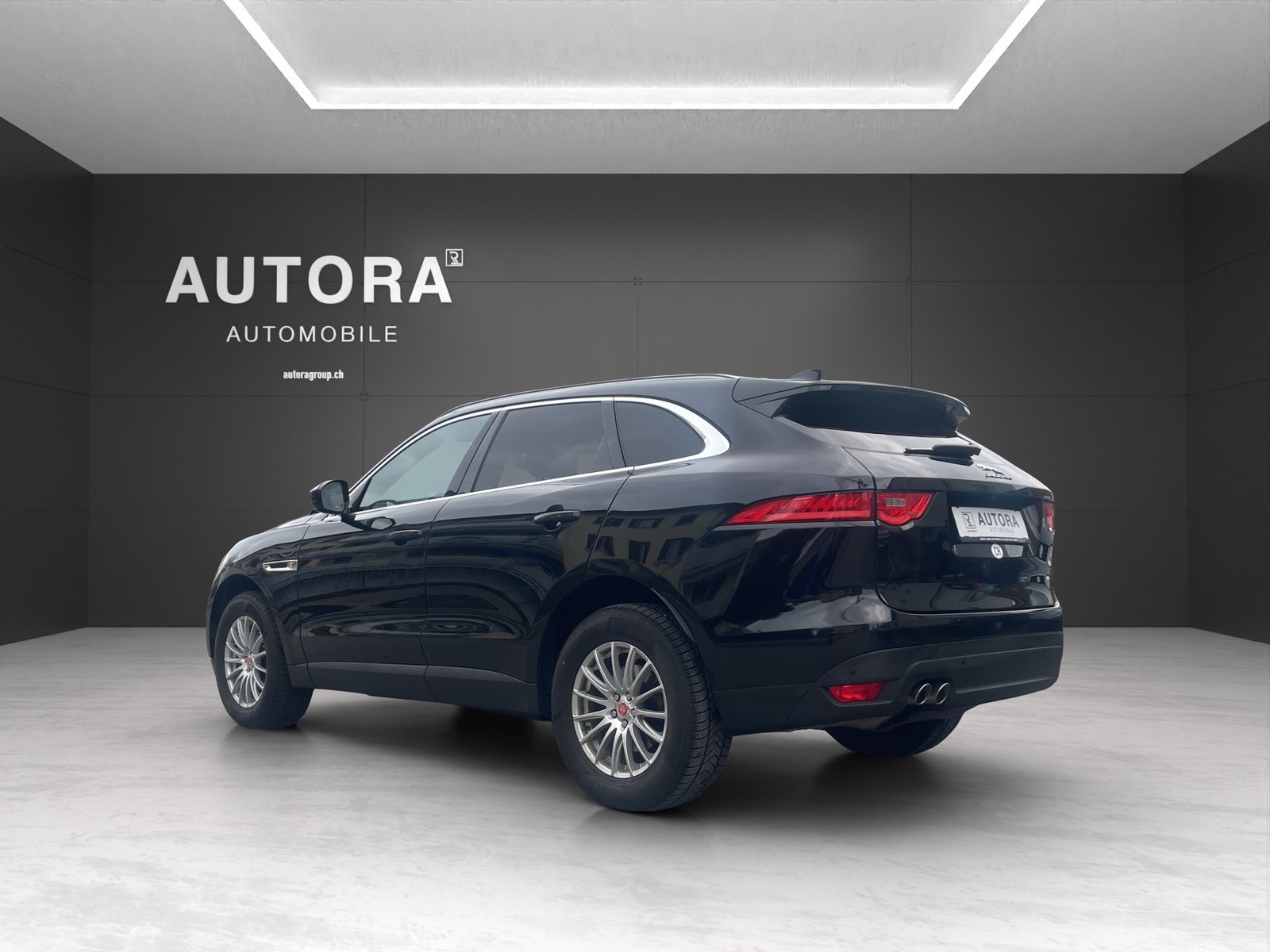 JAGUAR F-Pace 2.0d Pure AWD, Diesel, Occasioni / Usate, Manuale - 4
