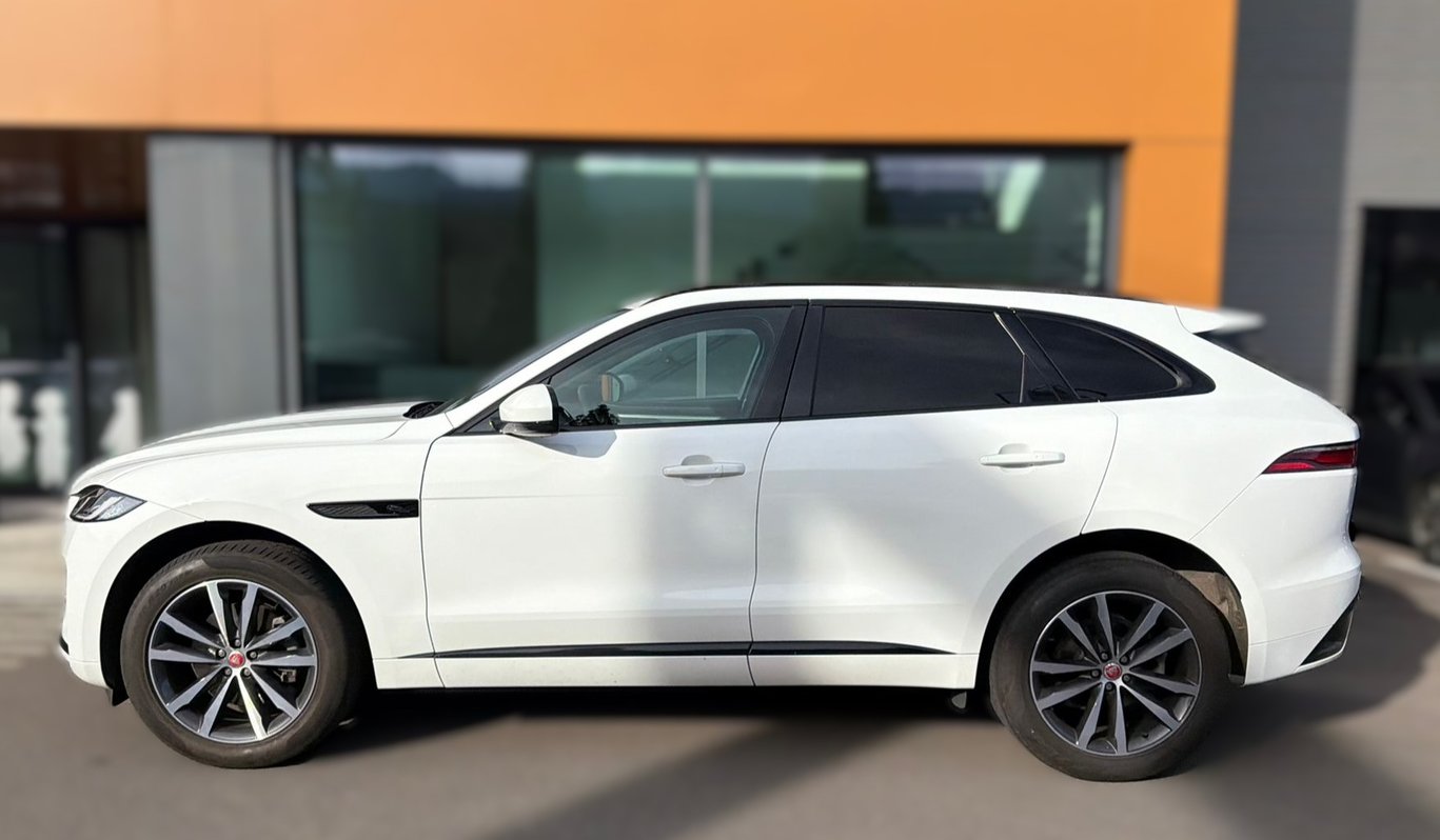 JAGUAR F-Pace 2.0 I4 250 R-Dynamic SE AWD, Essence, Occasion / Utilisé, Automatique - 4