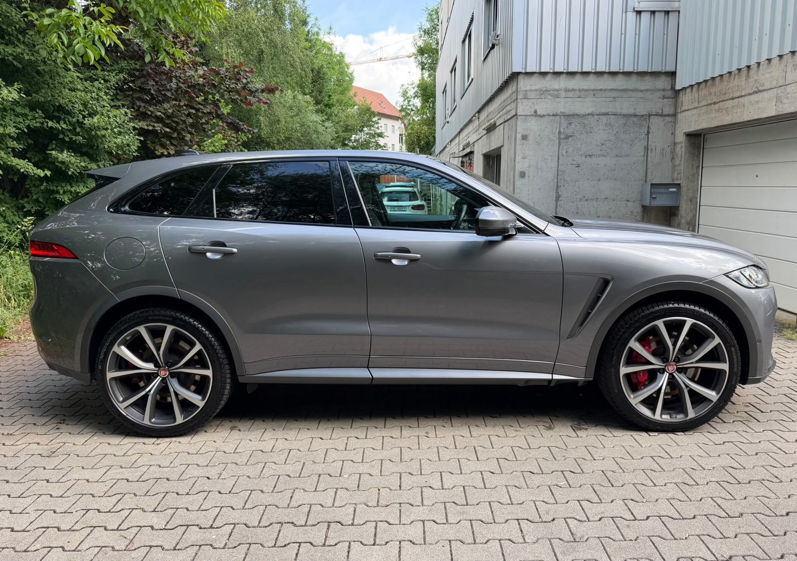 JAGUAR F-Pace 5.0 V8 SVR AWD Automatik, Essence, Occasion / Utilisé, Automatique - 6