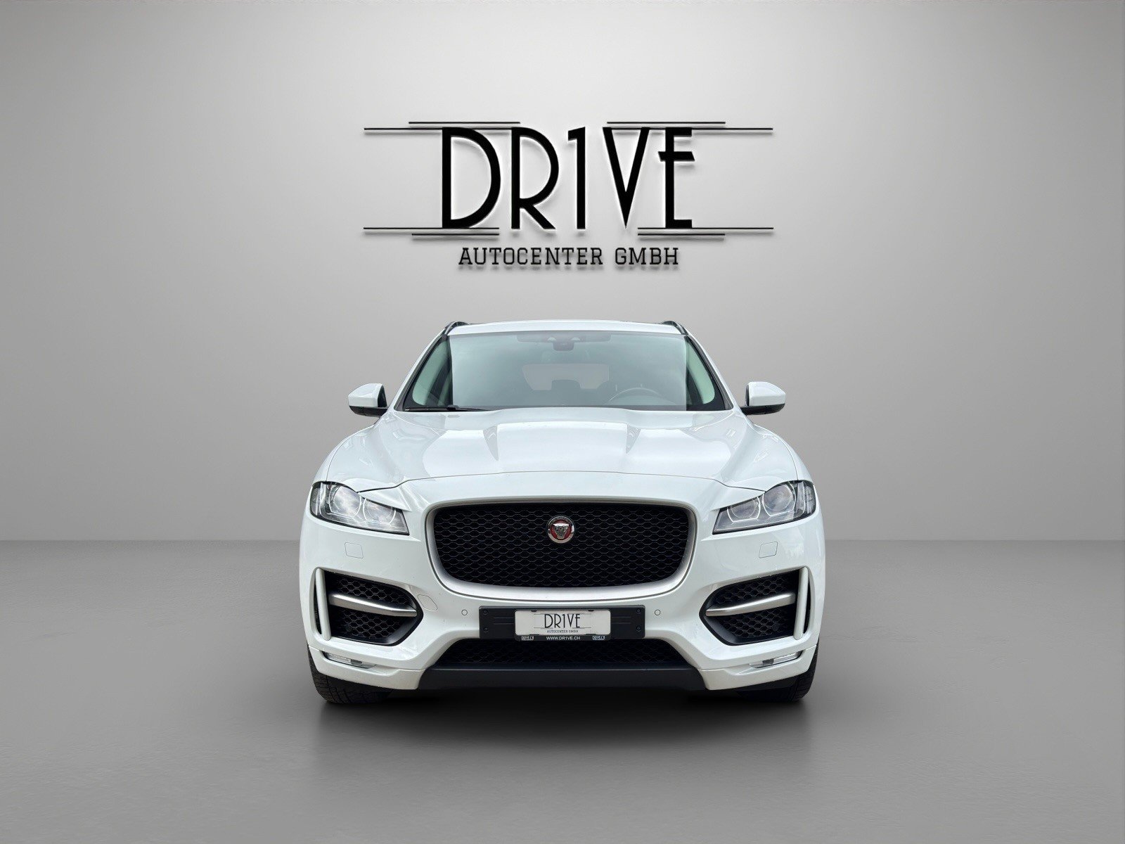 JAGUAR F-Pace 3.0 TD R-Sport AWD Automatik, Diesel, Occasion / Gebraucht, Automatik - 2