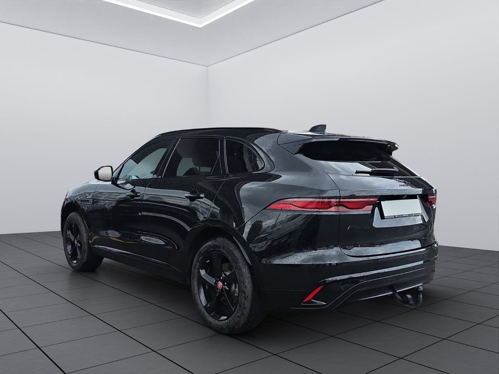 JAGUAR F-Pace 2.0 P250 R-Dynamic Black AWD, Benzin, Occasion / Gebraucht, Automatik - 6