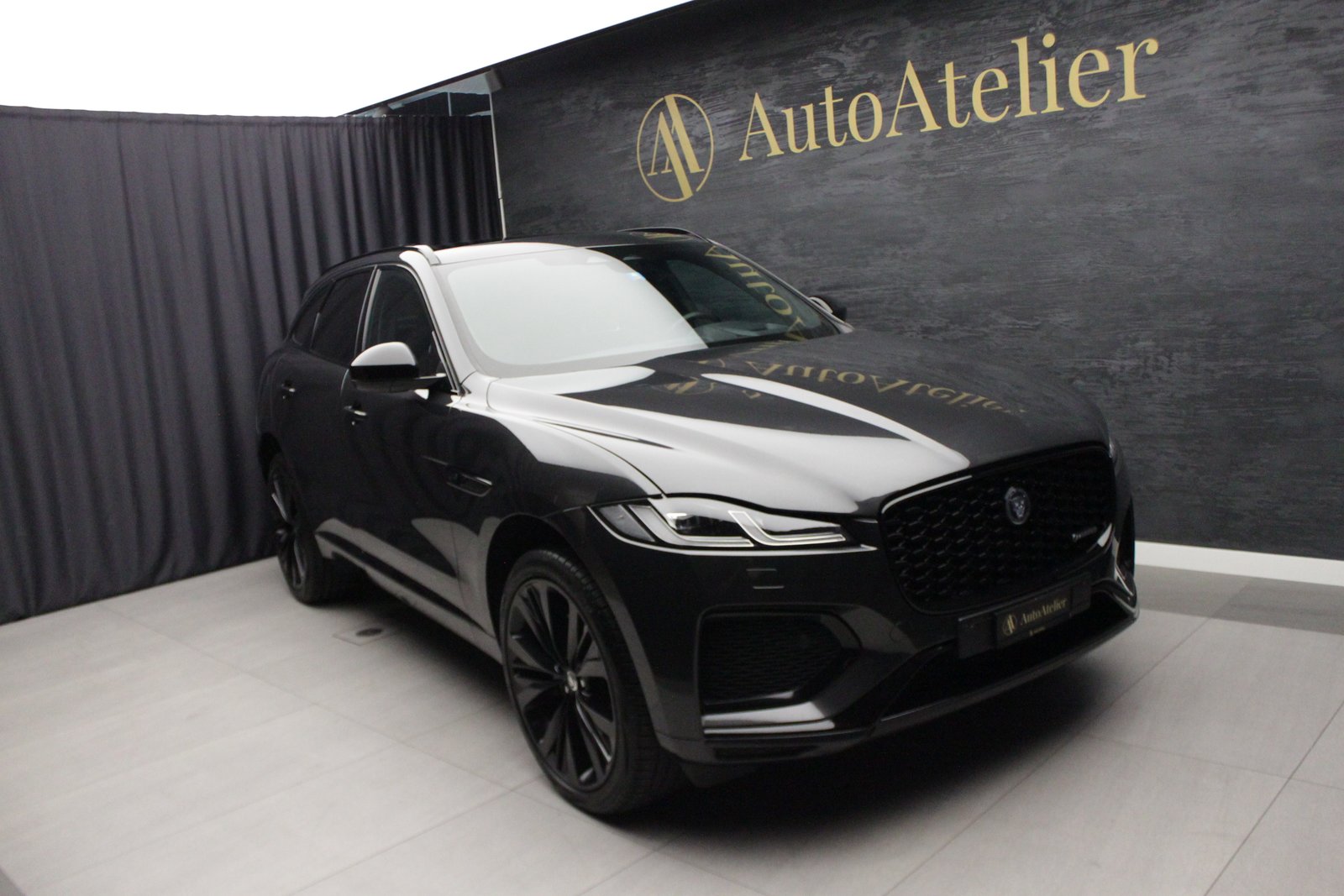 JAGUAR F-Pace 3.0 P400 Sport MHEV AWD, Mild-Hybrid Benzin/Elektro, Occasion / Gebraucht, Automatik - 2