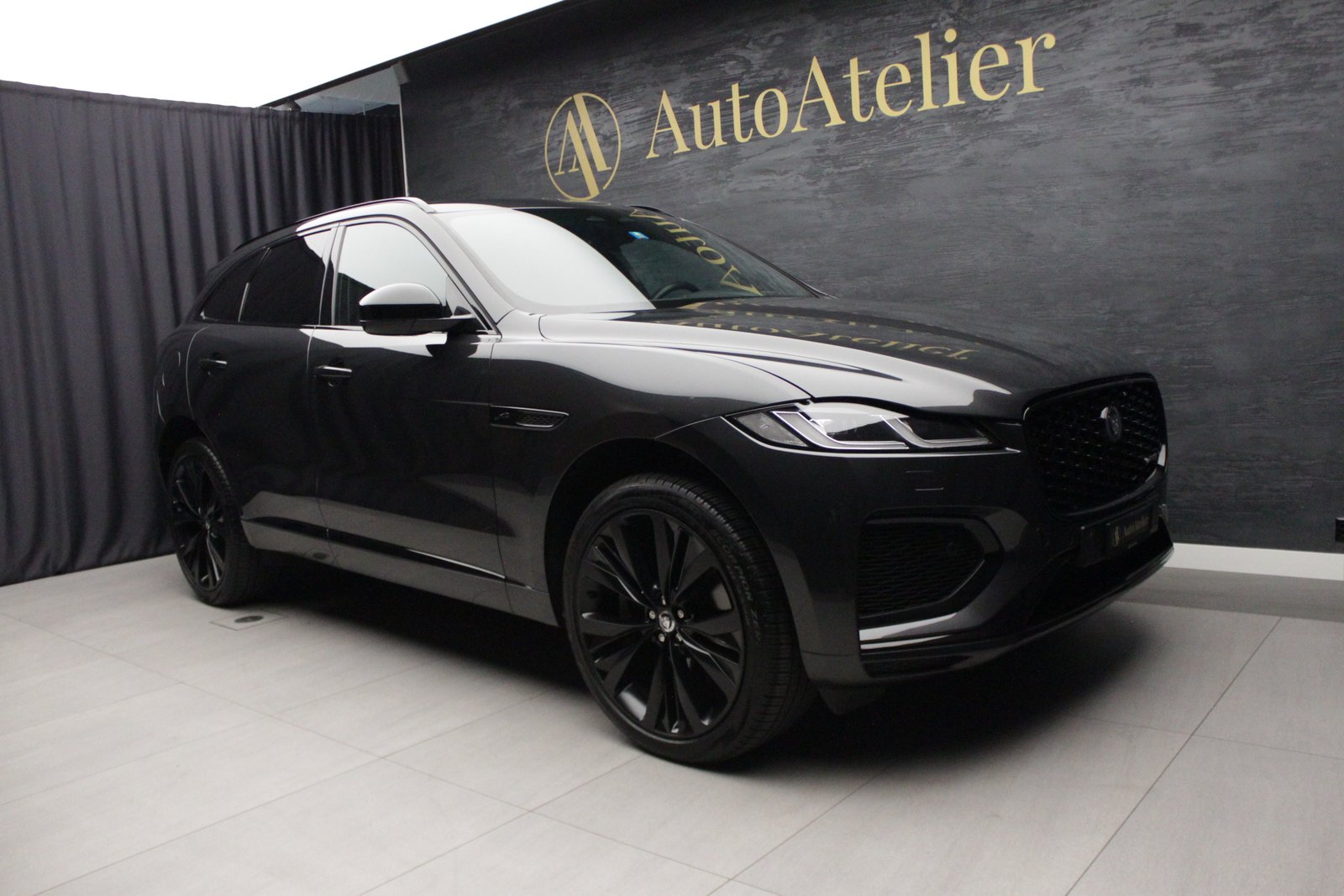 JAGUAR F-Pace 3.0 P400 Sport MHEV AWD, Mild-Hybrid Benzin/Elektro, Occasion / Gebraucht, Automatik - 3
