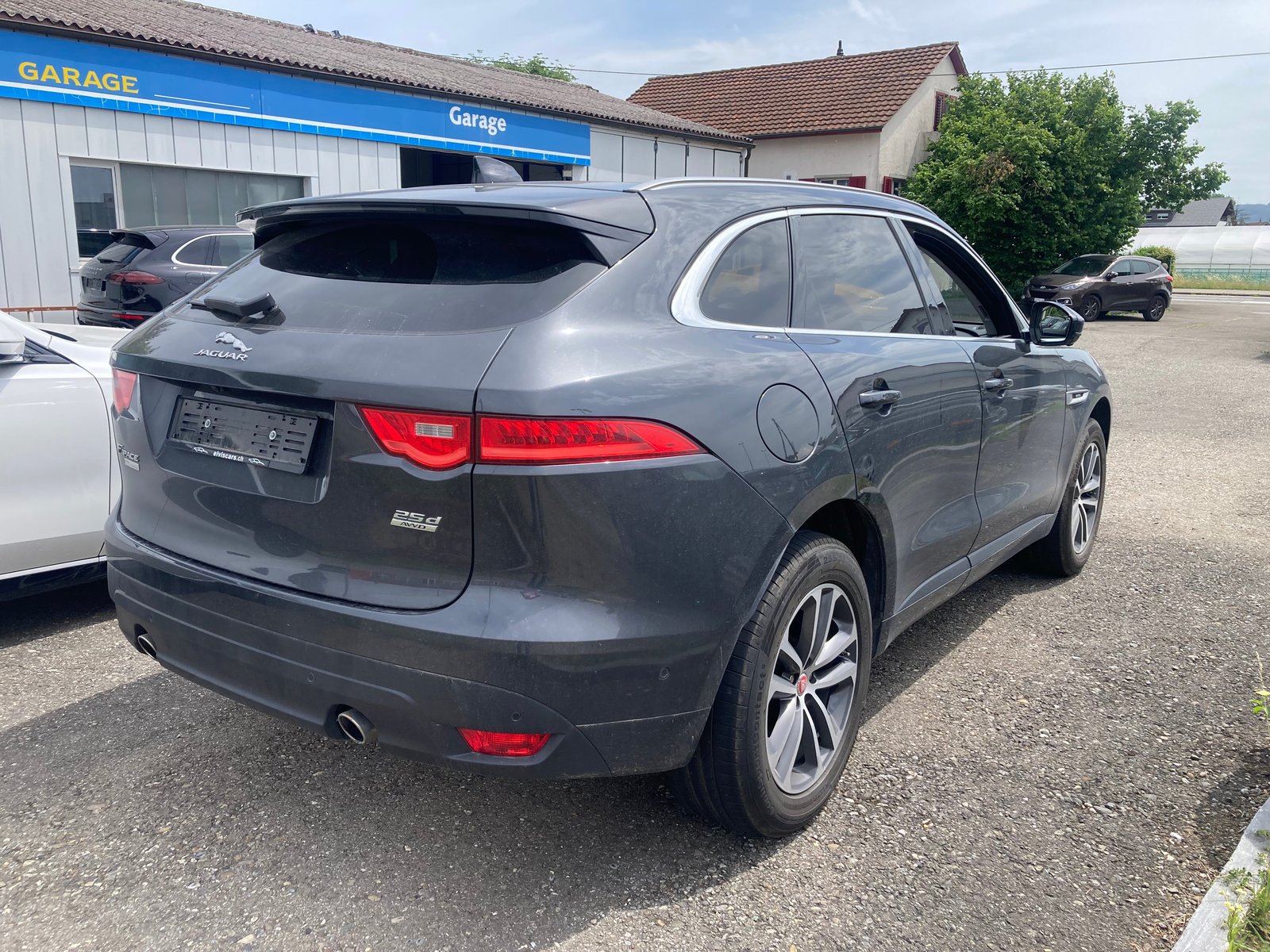 JAGUAR F-Pace 25d R-Sport AWD Automatik 90YRS Celebration Ed, Diesel, Occasion / Gebraucht, Automatik - 3