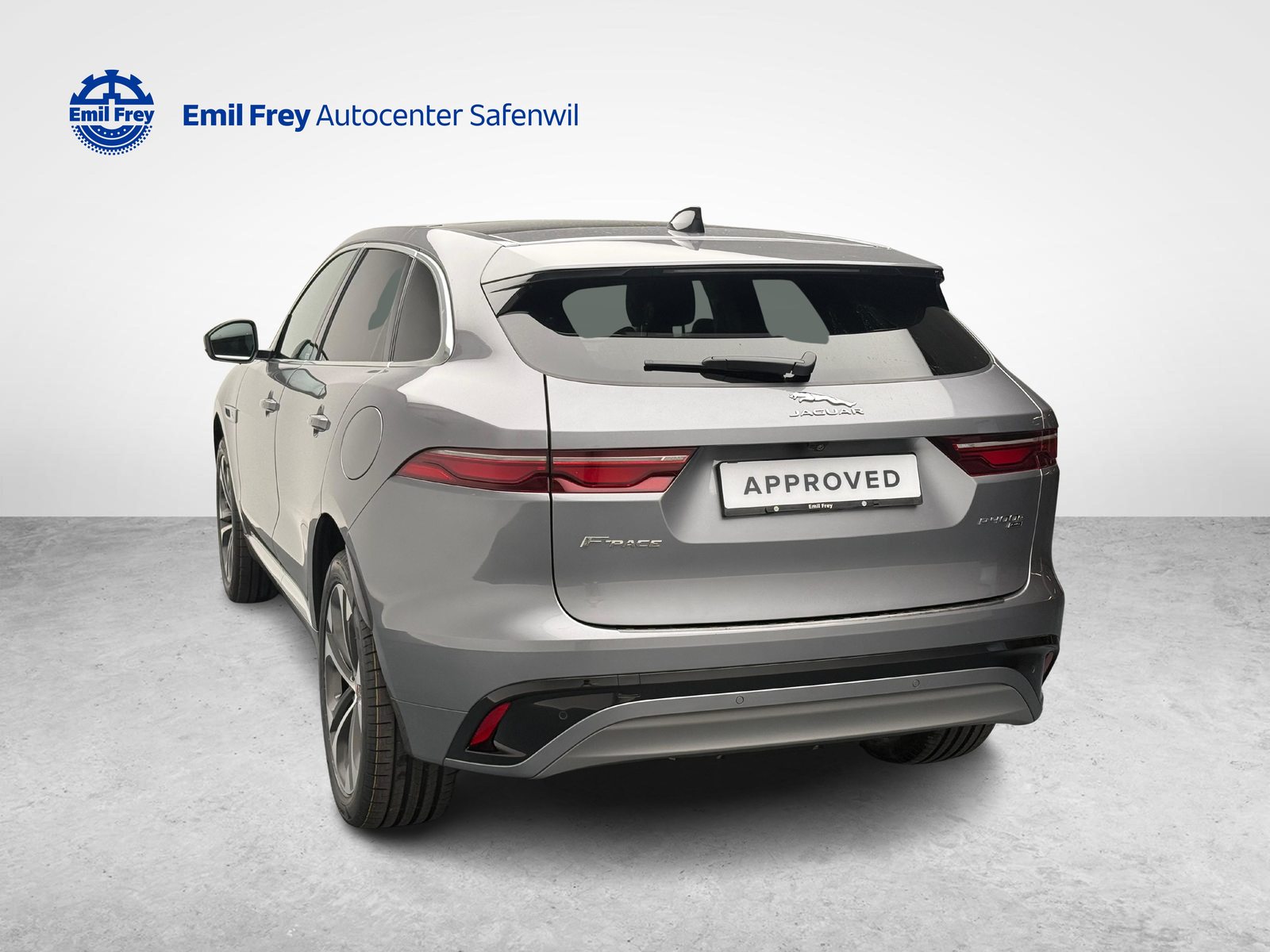 JAGUAR F-Pace 2.0 P400e R-Dynamic SE AWD, Plug-in-Hybrid Petrol/Electric, Second hand / Used, Automatic - 3
