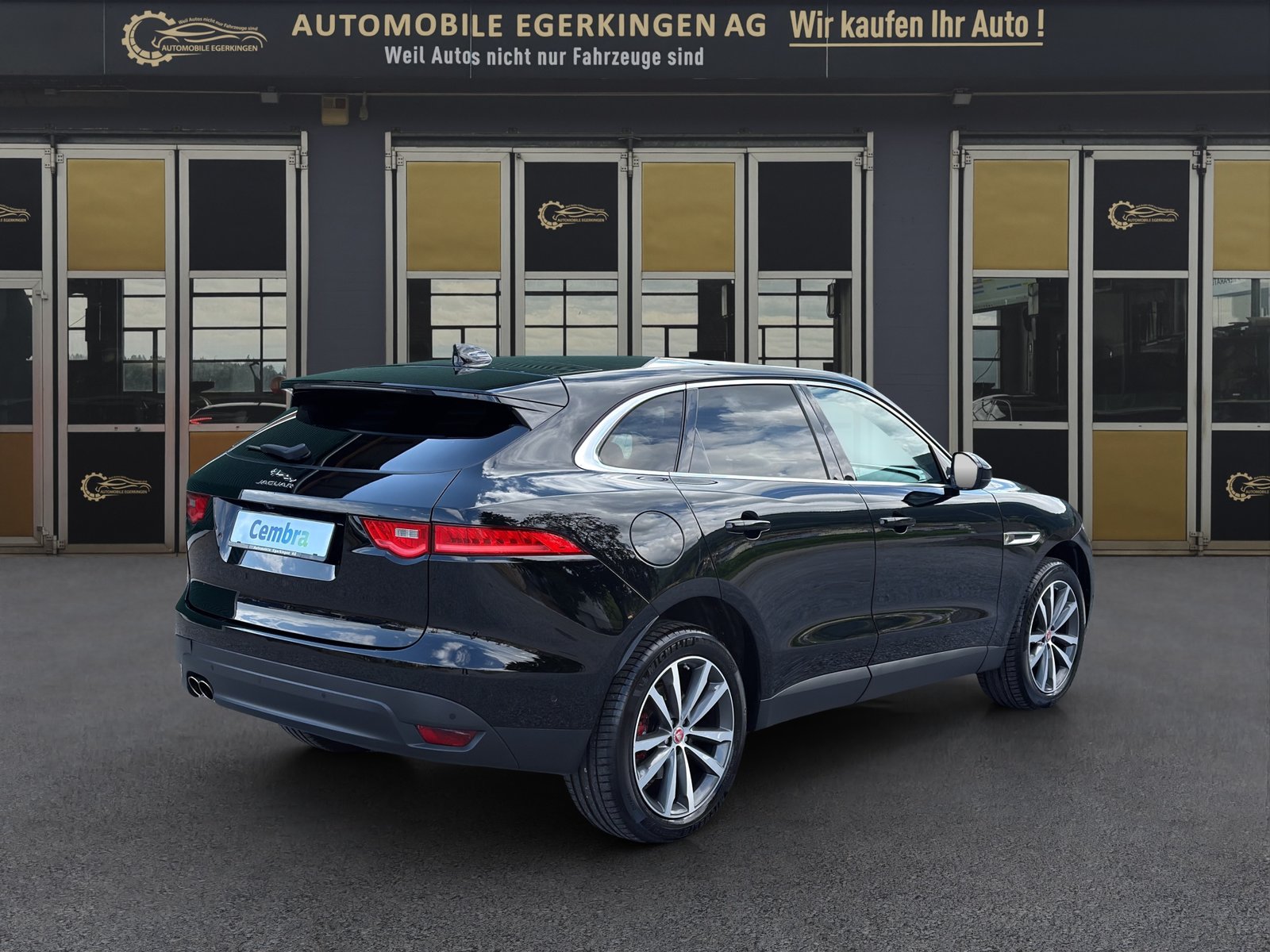 JAGUAR F-Pace 2.0 D 180 Prestige AWD, Diesel, Second hand / Used, Automatic - 5