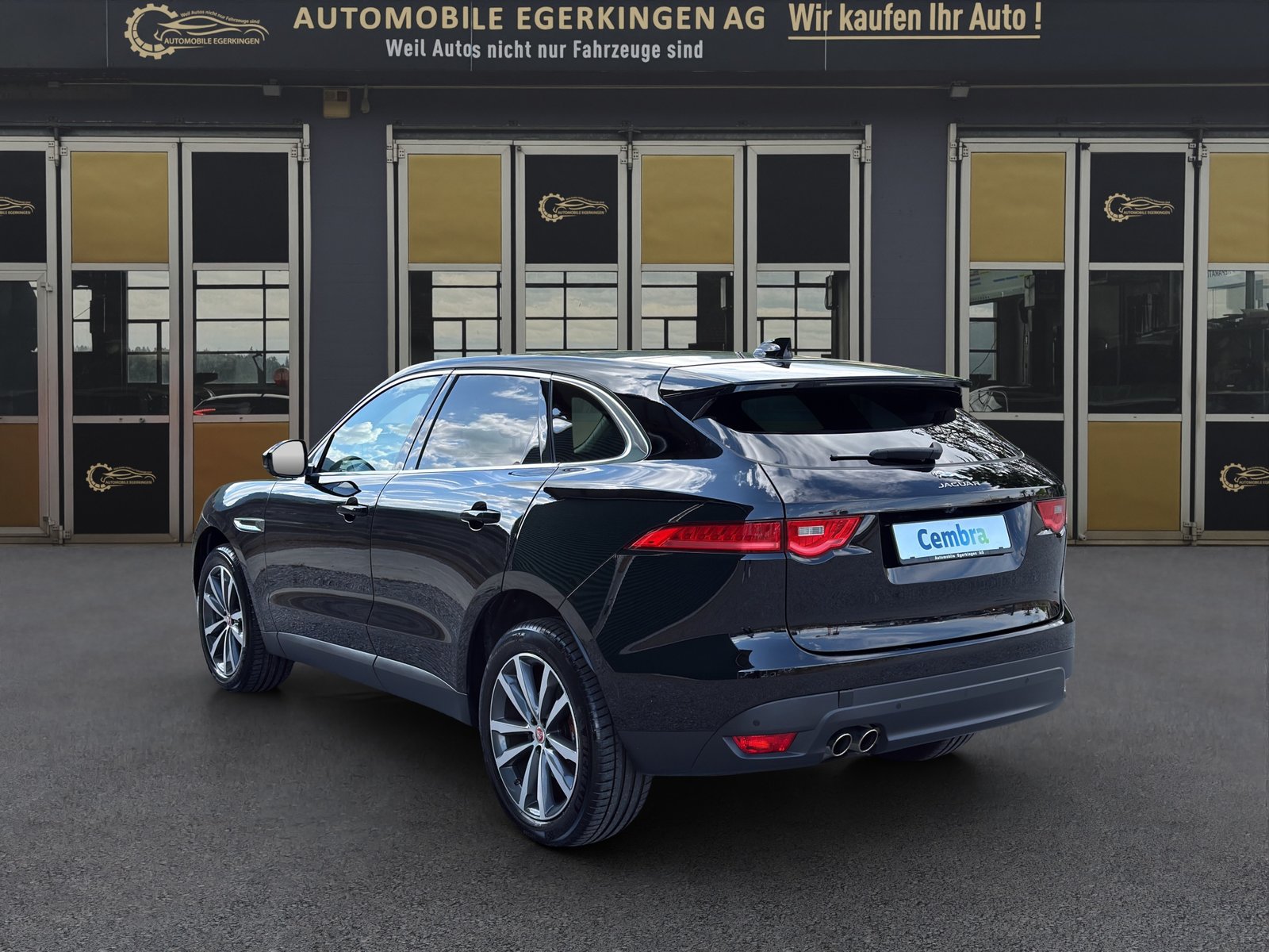 JAGUAR F-Pace 2.0 D 180 Prestige AWD, Diesel, Second hand / Used, Automatic - 7