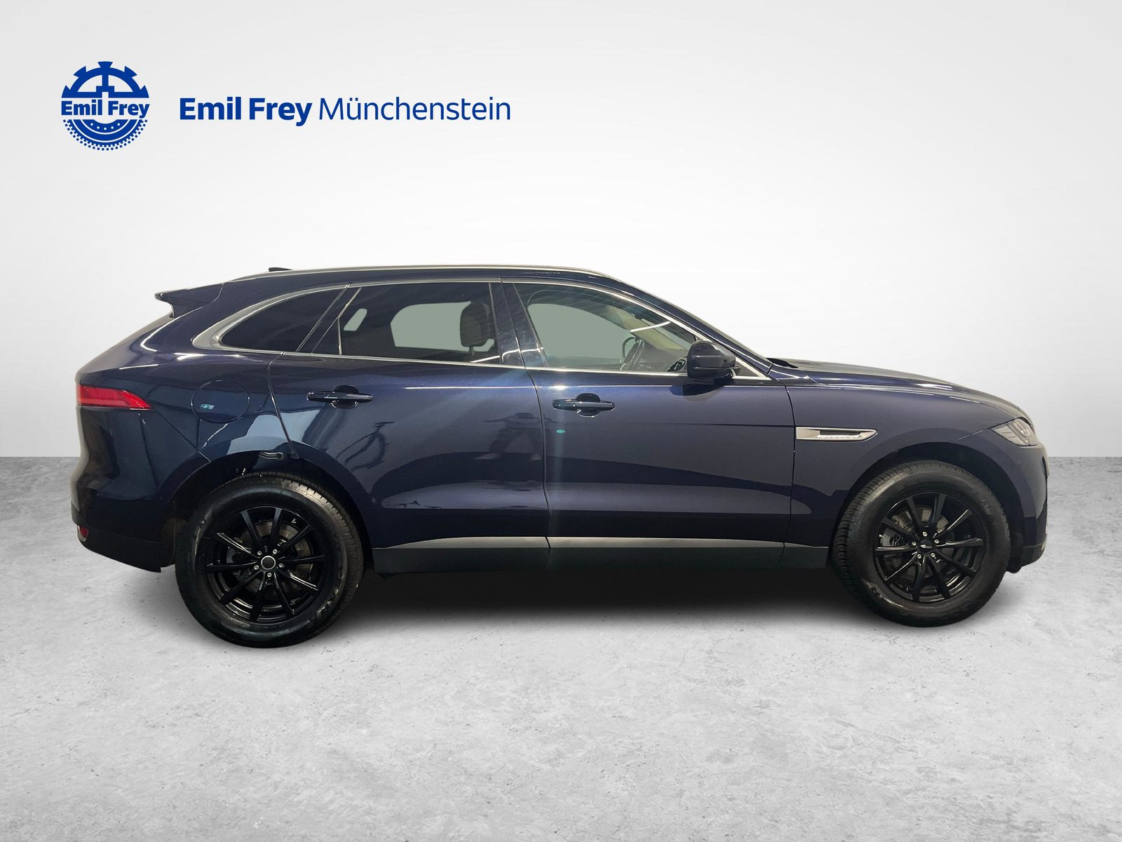 JAGUAR F-Pace 2.0 T 250 Portfolio AWD, Petrol, Second hand / Used, Automatic - 6
