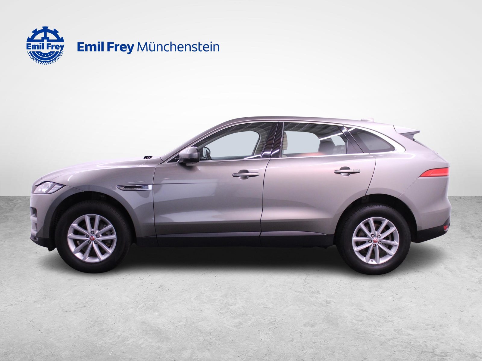 JAGUAR F-Pace 2.0 T 250 Portfolio AWD | Schiebedach | ACC, Petrol, Second hand / Used, Automatic - 2