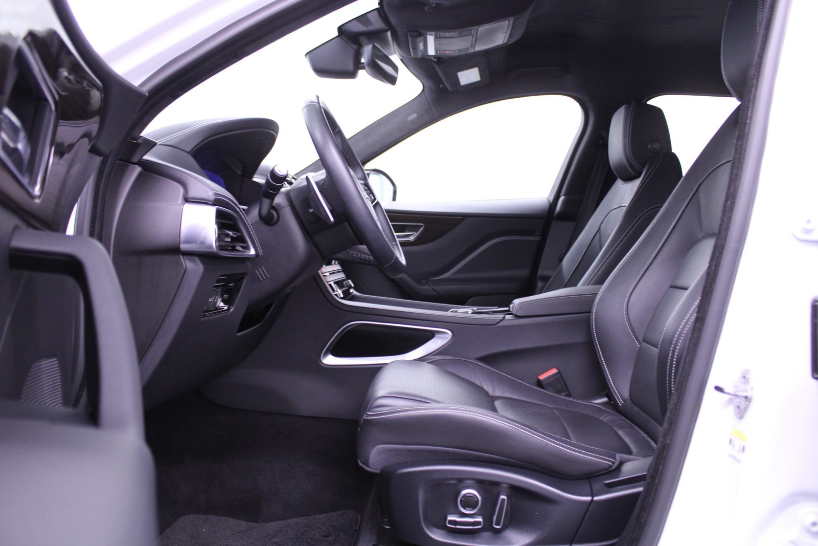 JAGUAR F-Pace 2.0 D 240 R-Sport AWD *LEASING 1.99%*, Diesel, Second hand / Used, Automatic - 5