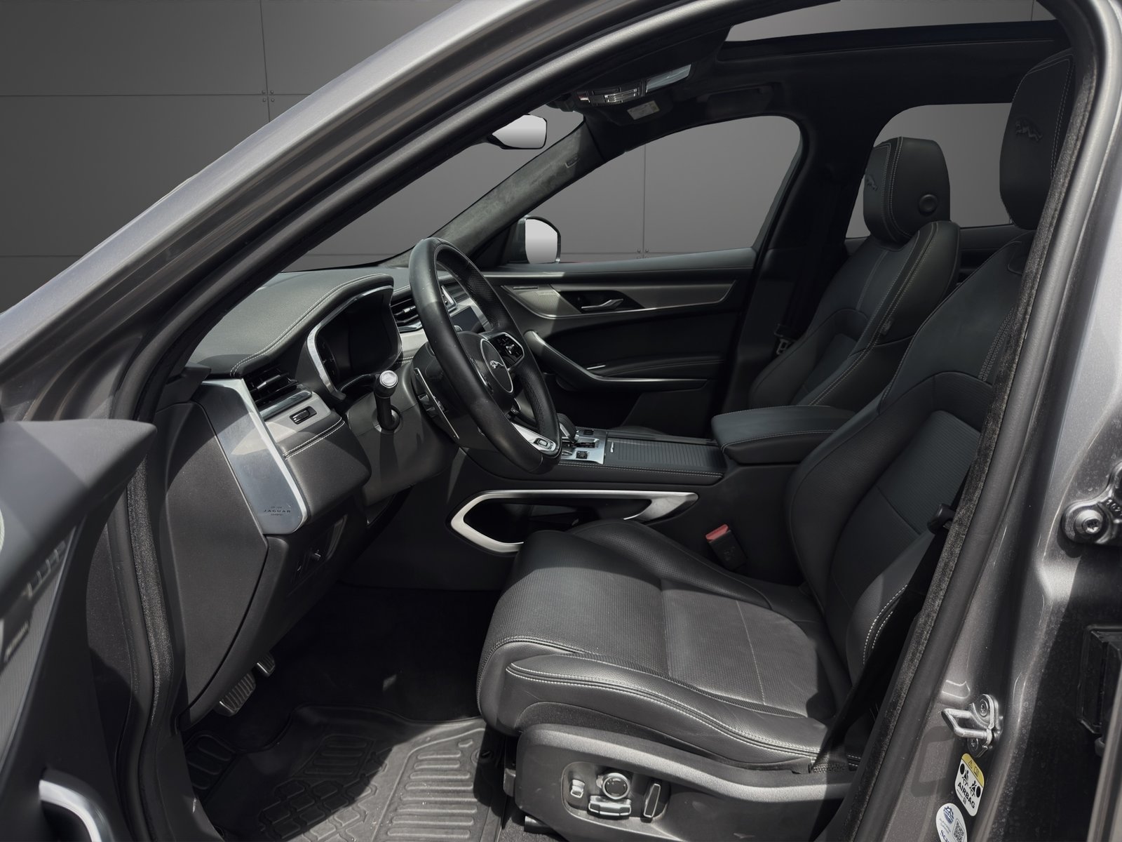 JAGUAR F-Pace 2.0 P250 R-Dynamic HSE AWD, Benzin, Occasion / Gebraucht, Automatik - 7