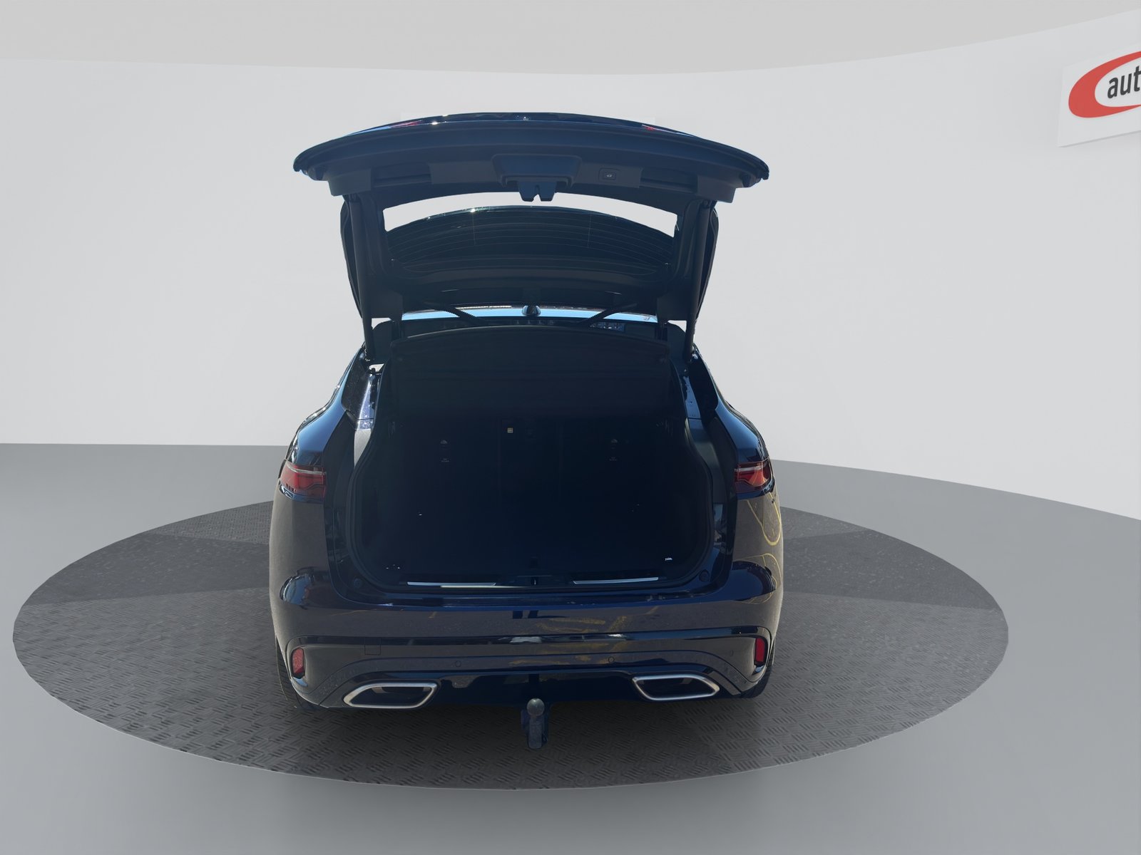 JAGUAR F-Pace 3.0 D300 R-Dynamic MHEV SE AWD, Mild-Hybrid Diesel/Electric, Second hand / Used, Automatic - 5