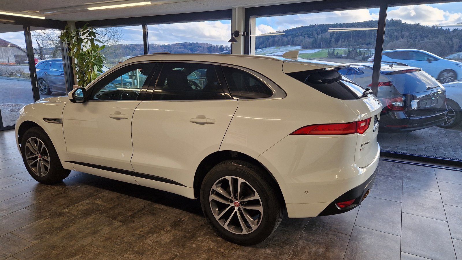 JAGUAR F-Pace 2.0d R-Sport AWD Automatik, Diesel, Occasioni / Usate, Automatico - 3