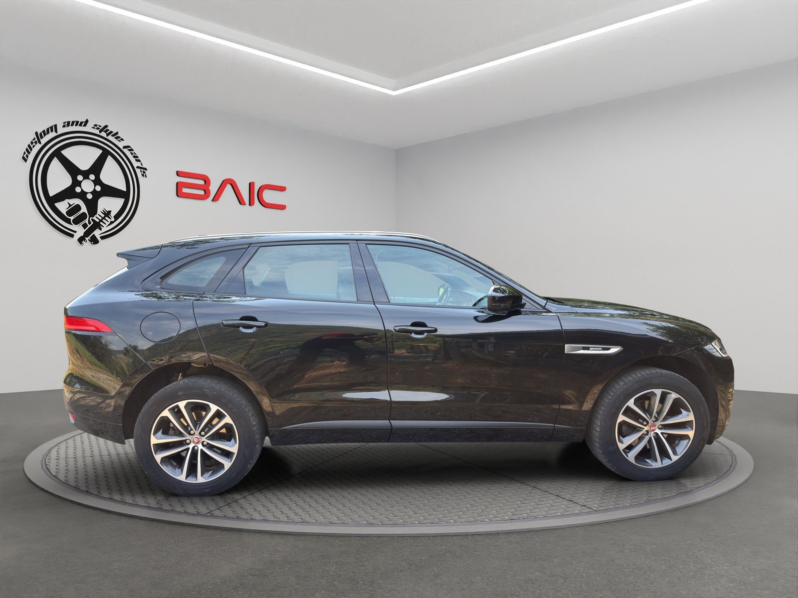 JAGUAR F-Pace 2.0d R-Sport AWD Automatik 90YRS Celebration, Diesel, Occasioni / Usate, Automatico - 4