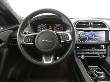 JAGUAR F-Pace 2.0 T 250 CF Swiss Edition AWD, Benzin, Occasion / Gebraucht, Automatik - 6