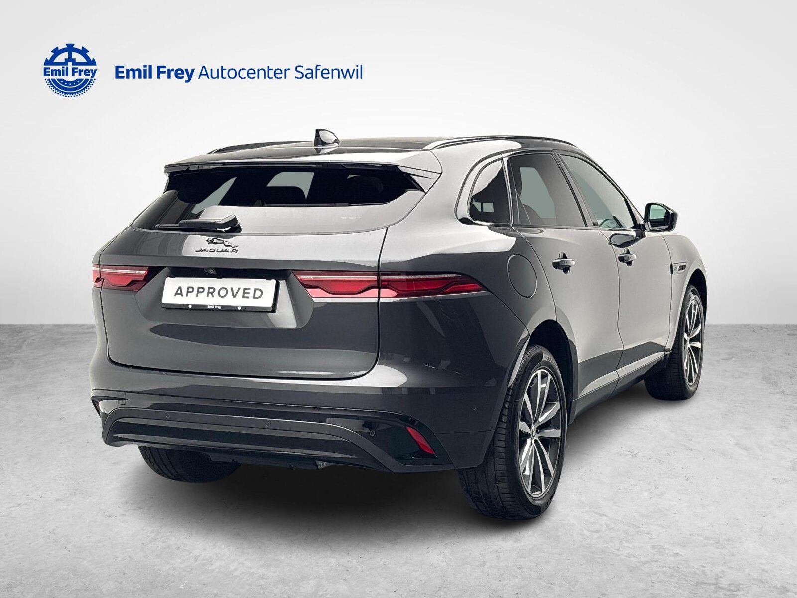 JAGUAR F-Pace 2.0 P400e R-Dynamic SE AWD, Plug-in-Hybrid Petrol/Electric, Second hand / Used, Automatic - 5