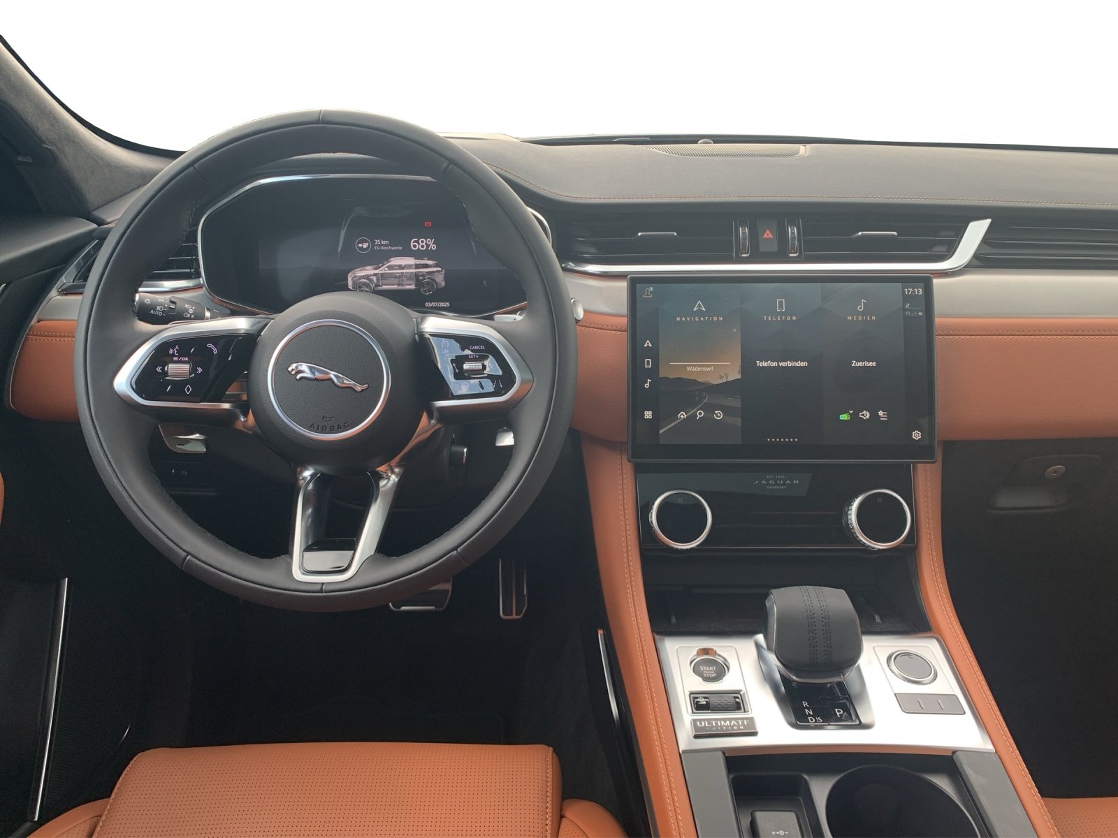 JAGUAR F-Pace 2.0 P400e R-Dynamic HSE 90th Anniversary Ed. AWD, Hybride Rechargeable Essence/Électricité, Voiture de démonstration, Automatique - 5
