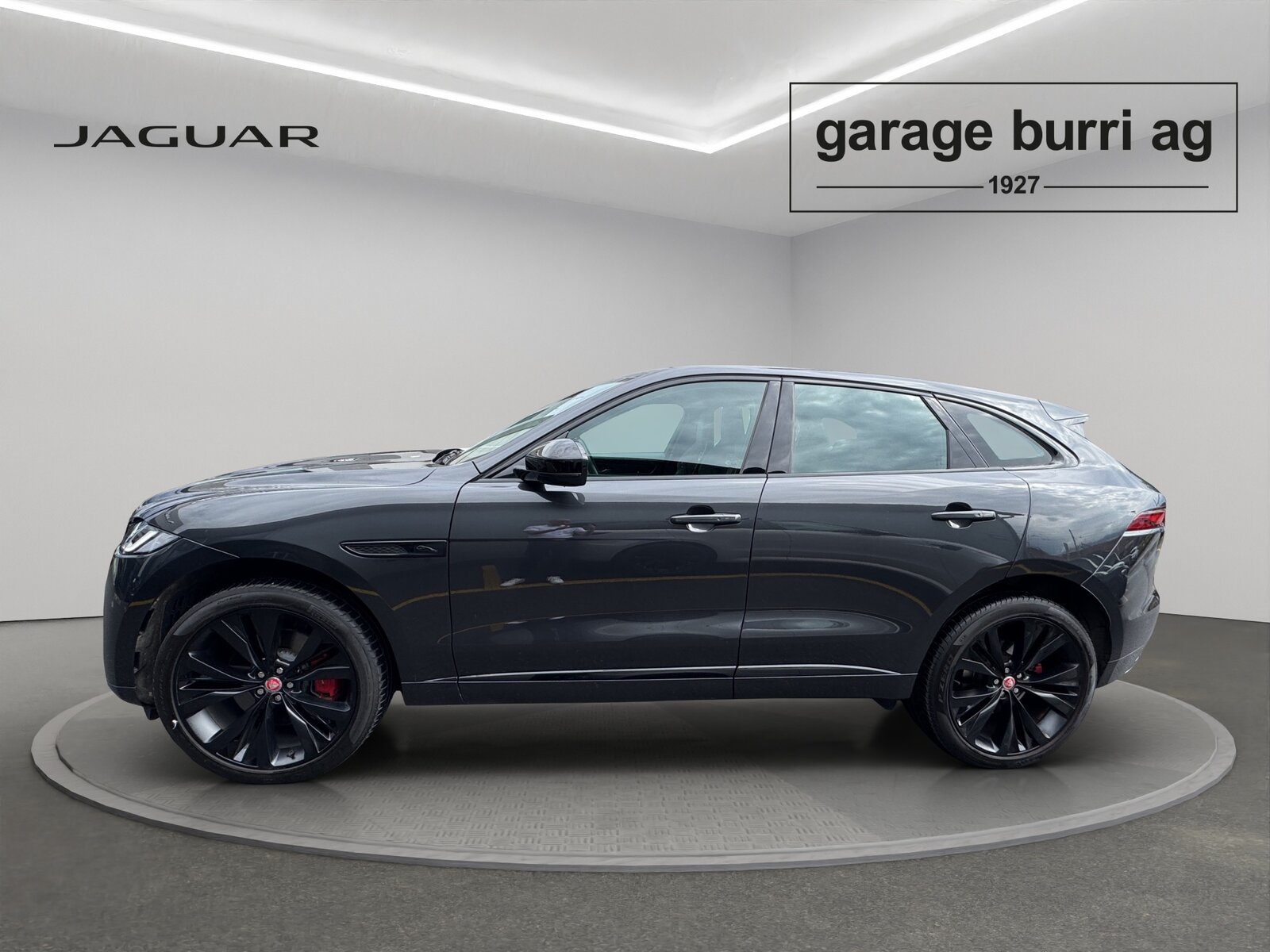 JAGUAR F-Pace 3.0 D I6 R-Dynamic HSE AWD, Diesel, Ex-demonstrator, Automatic - 3