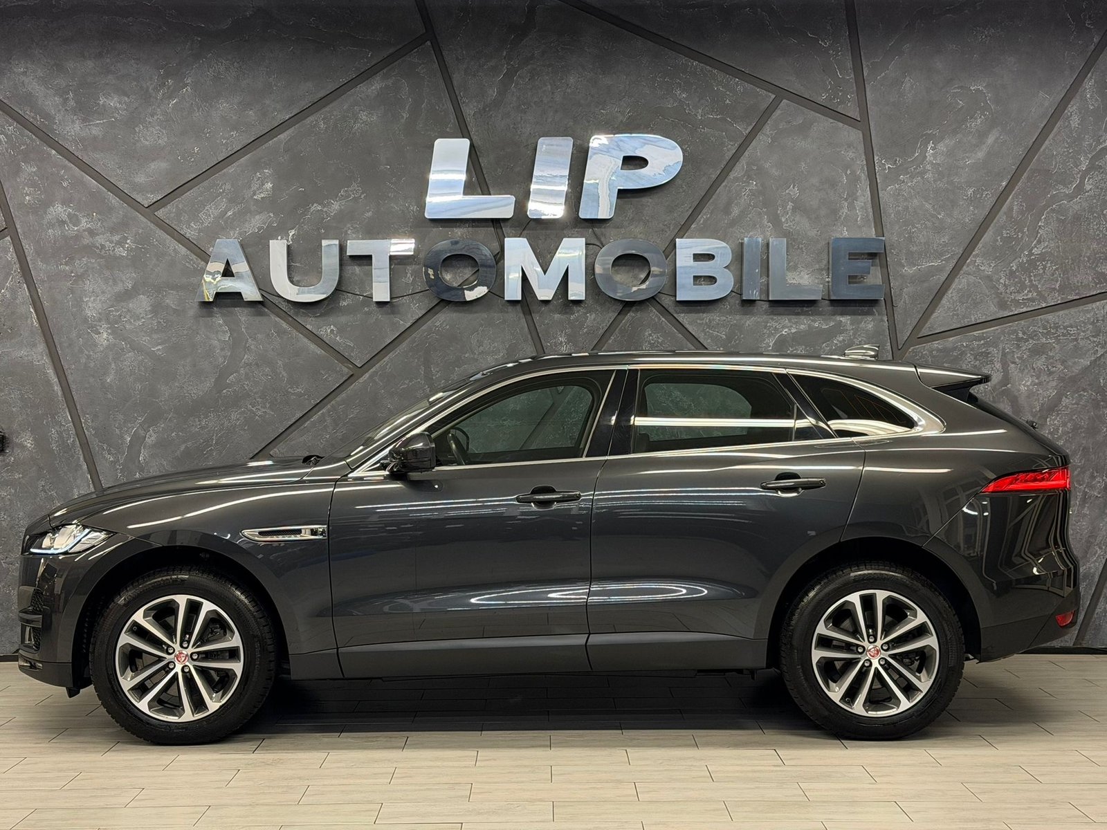 JAGUAR F-Pace 3.0 TD Prestige AWD Automatik, Diesel, Occasion / Gebraucht, Automat - 5