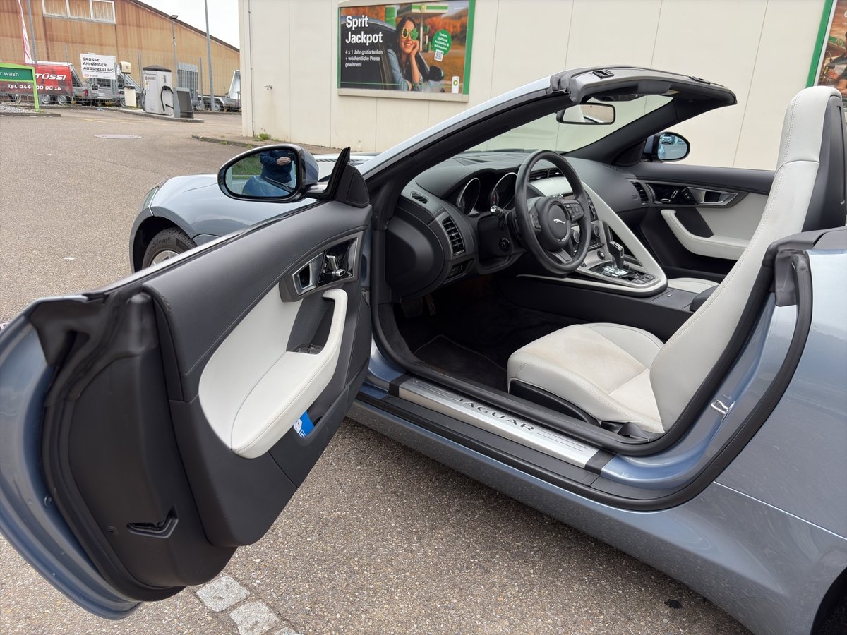 JAGUAR F-Type Convertible 3.0 V6 S/C, Benzin, Occasion / Gebraucht, Automat - 5