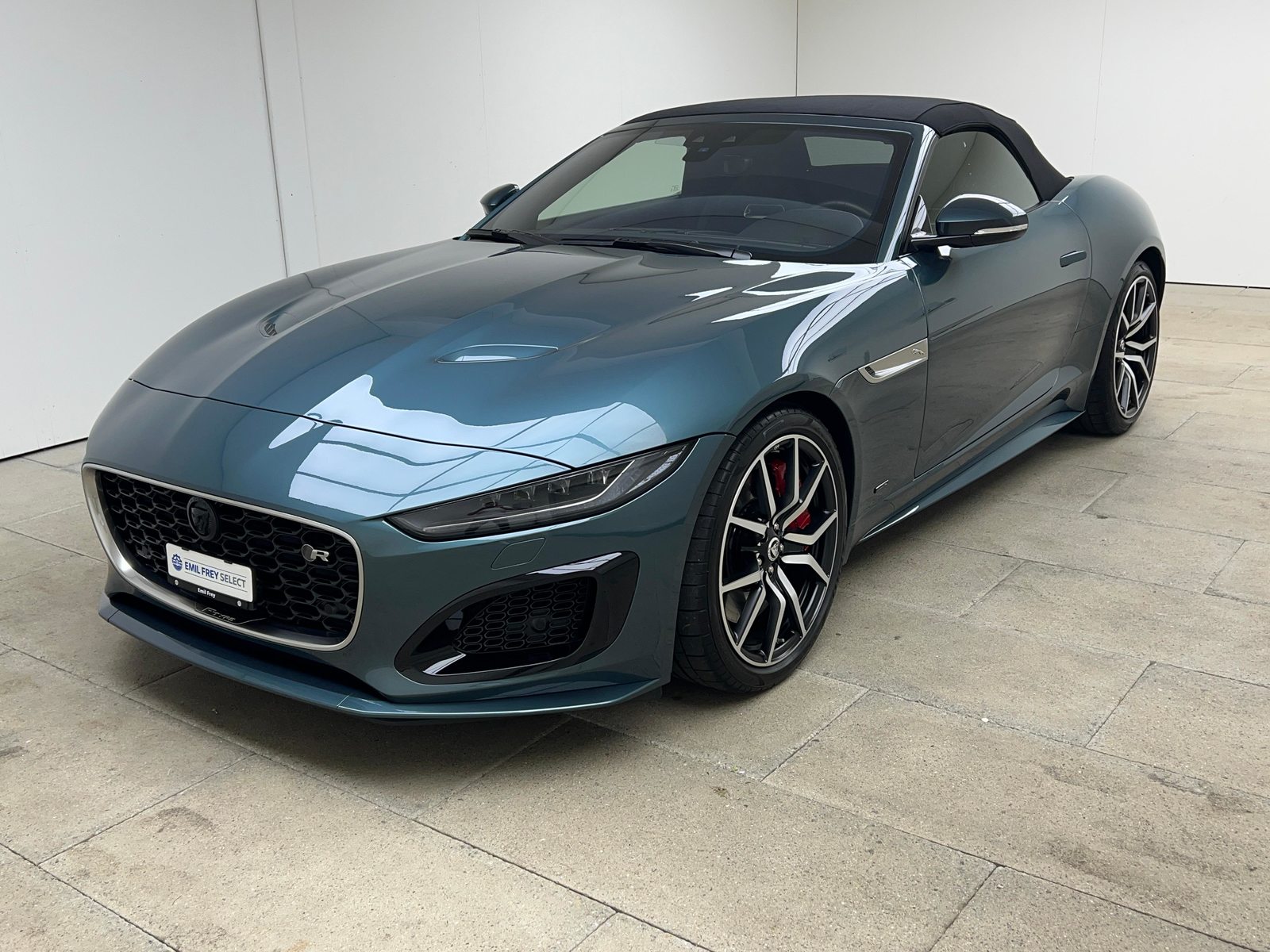 JAGUAR F-Type Convertible 5.0 V8 R AWD / Jetzt mit attraktivem 1.99, Benzina, Occasioni / Usate, Automatico - 2