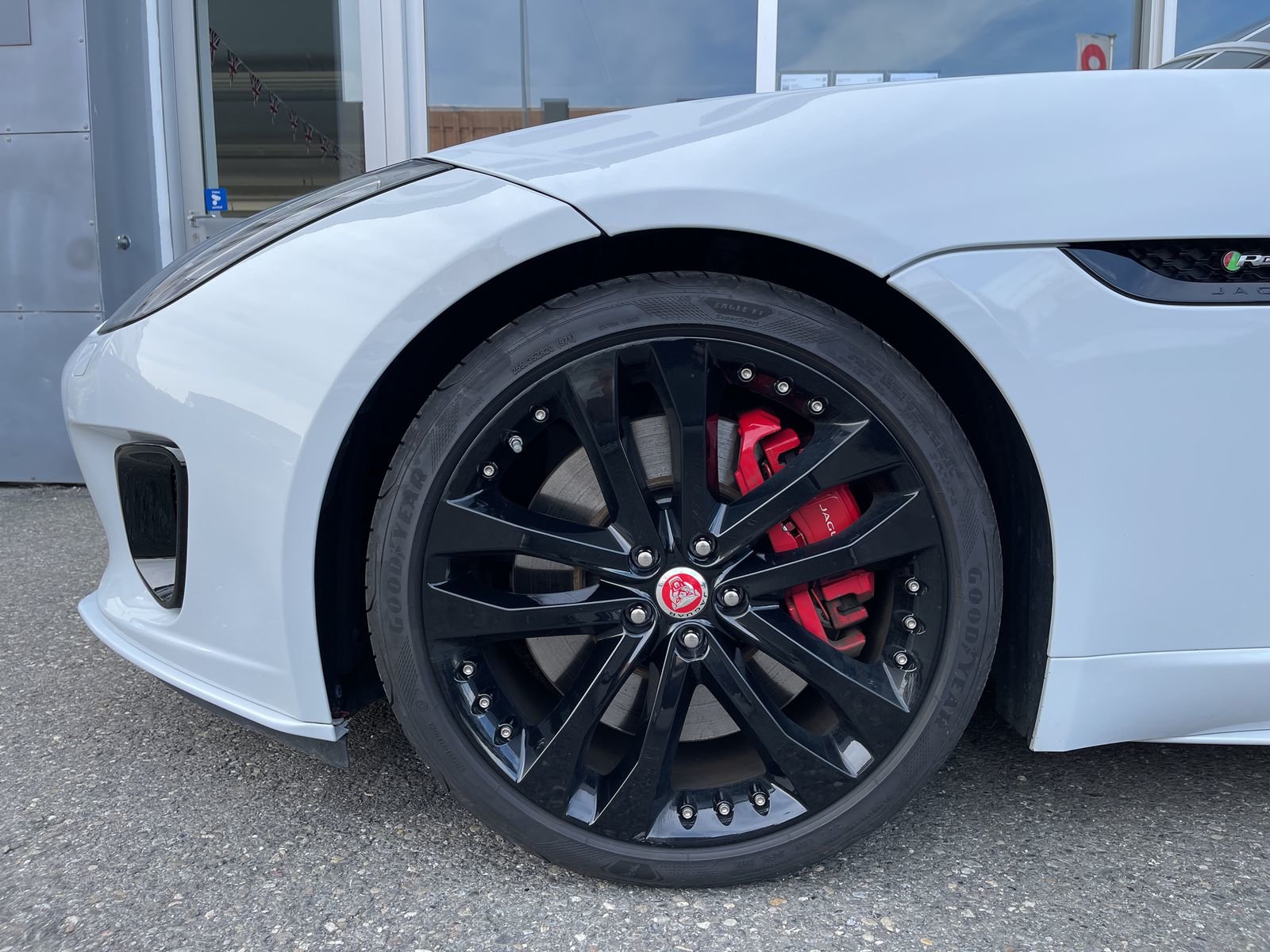 JAGUAR F-Type Convertible 2.0 I4 R-Dynamik Automatik, Essence, Occasion / Utilisé, Automatique - 7