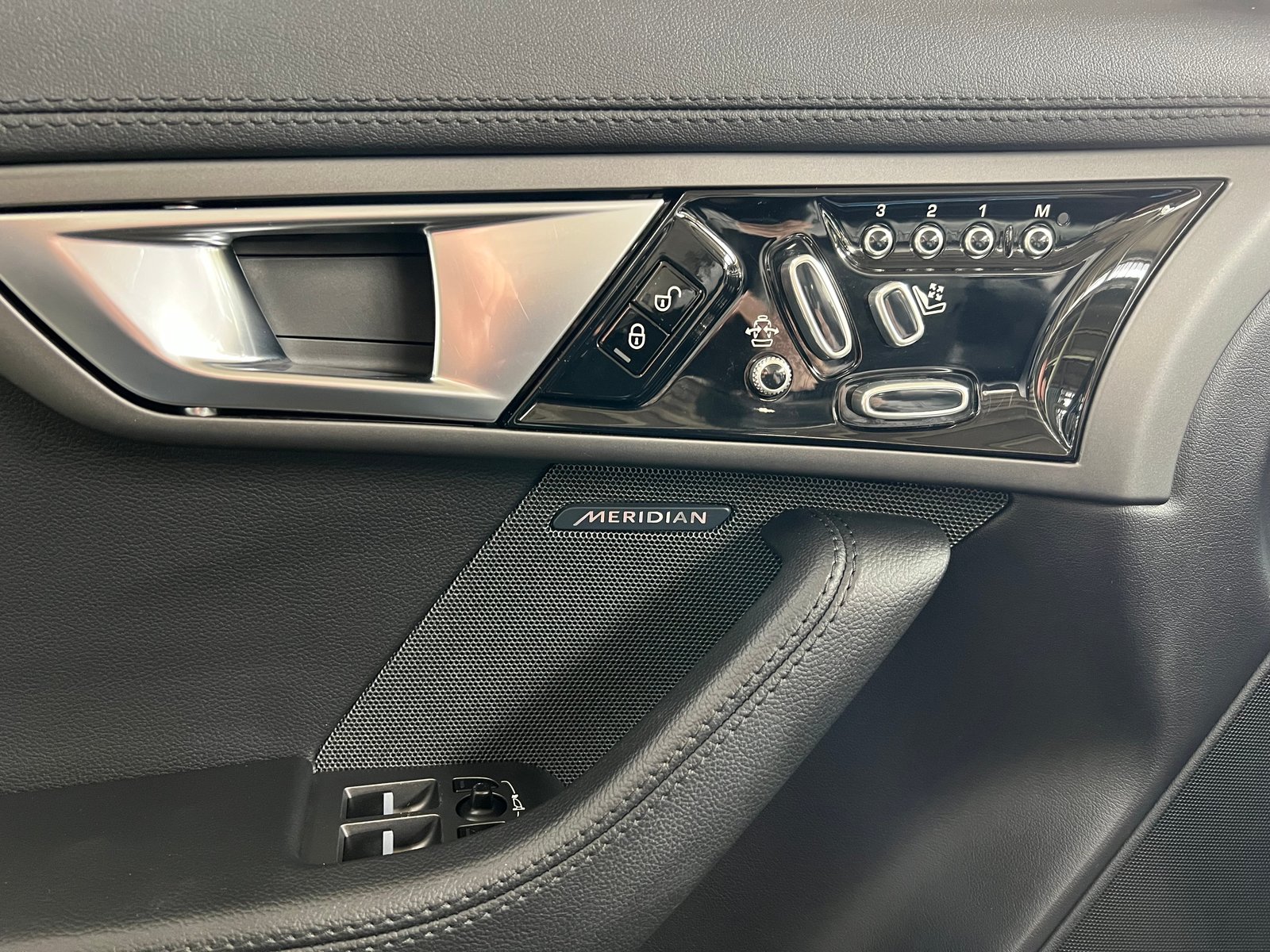 JAGUAR F-Type Convertible S 5.0 V8 S/C, Benzina, Occasioni / Usate, Automatico - 4