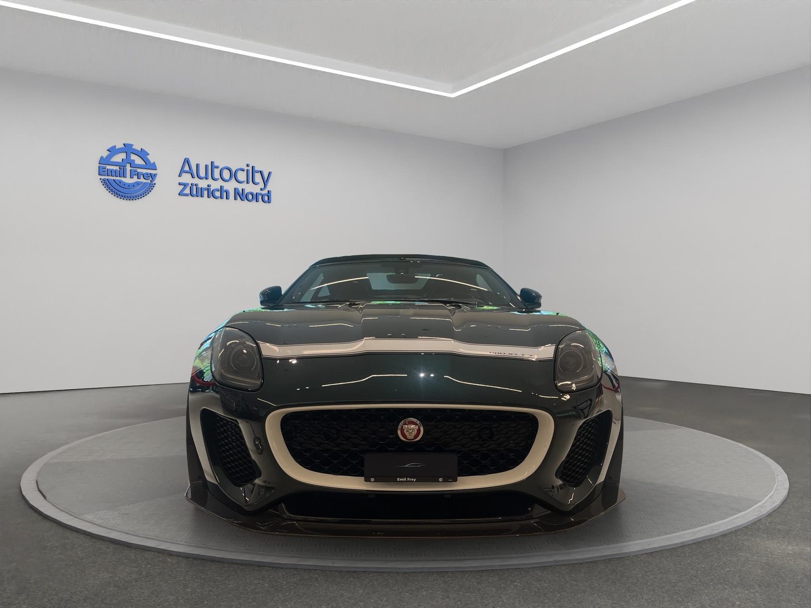 JAGUAR F-Type Convertible 5.0 V8 Project7, Petrol, Second hand / Used, Automatic - 2