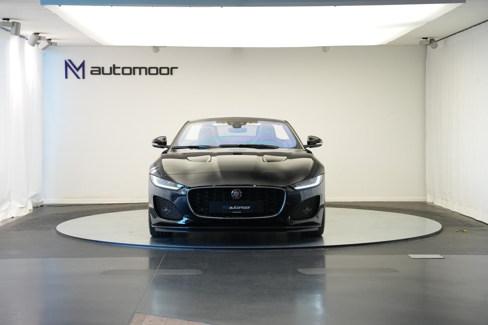 JAGUAR F-Type Convertible 2.0 I4 Automatik, Essence, Occasion / Utilisé, Automatique - 2